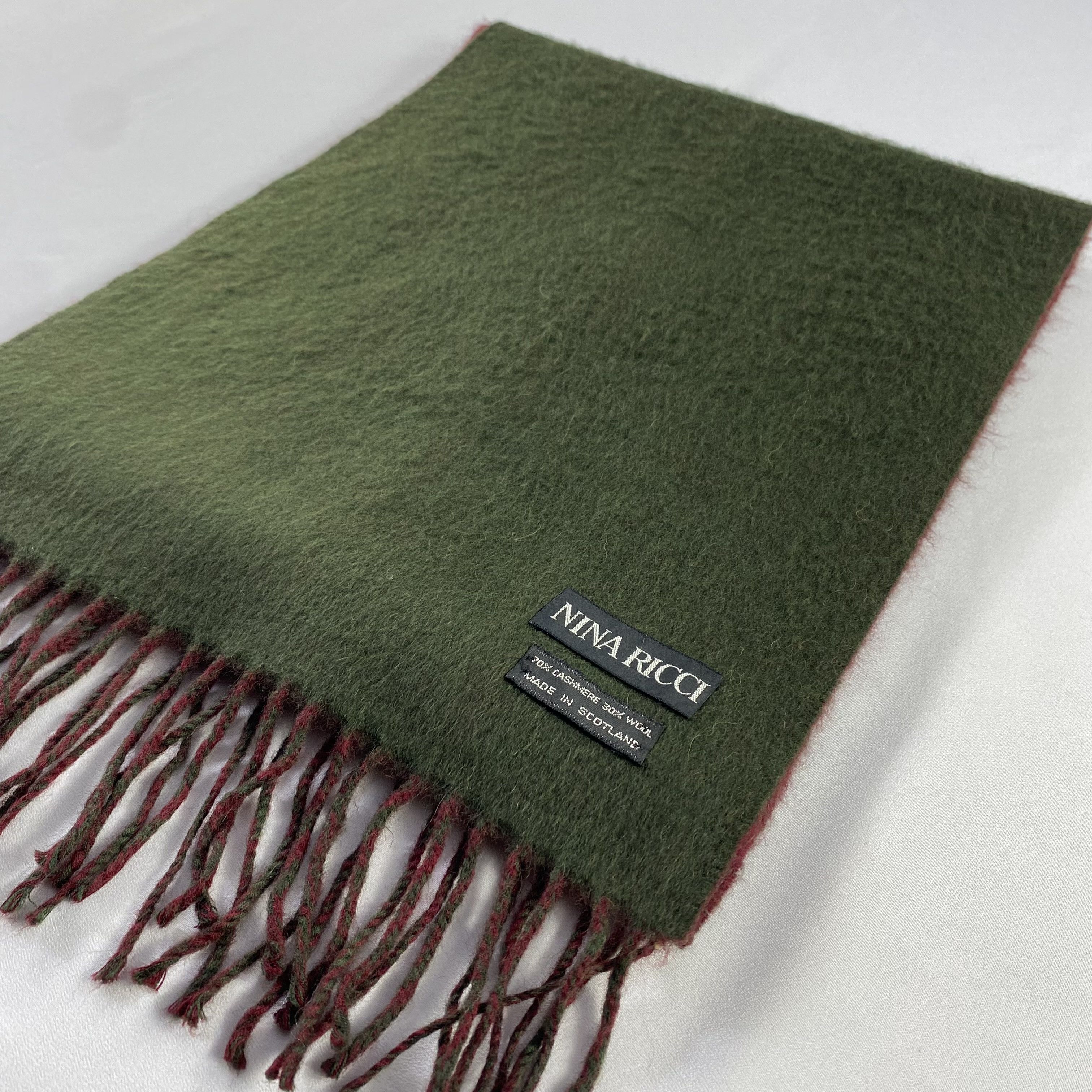 Nina Ricci Nina Ricci Scarf Neck Wrap Cashmere Muffler Size ONE SIZE - 3 Thumbnail