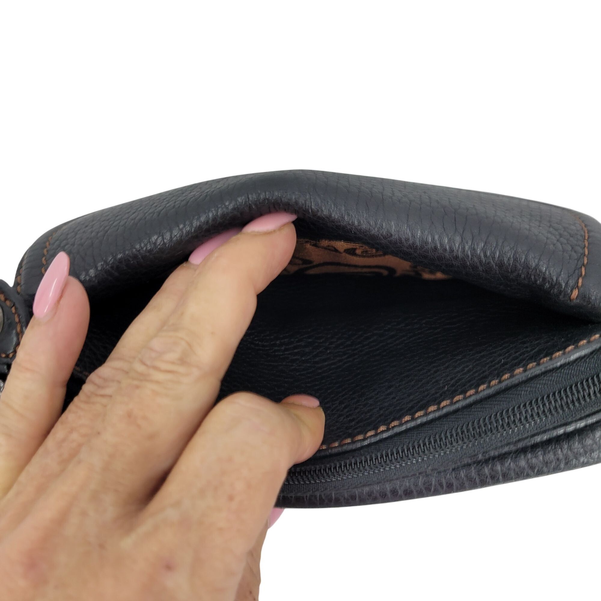 Brighton Brighton Black Leather Crossbody Embroidered Multiple Pocket Size ONE SIZE - 11 Thumbnail