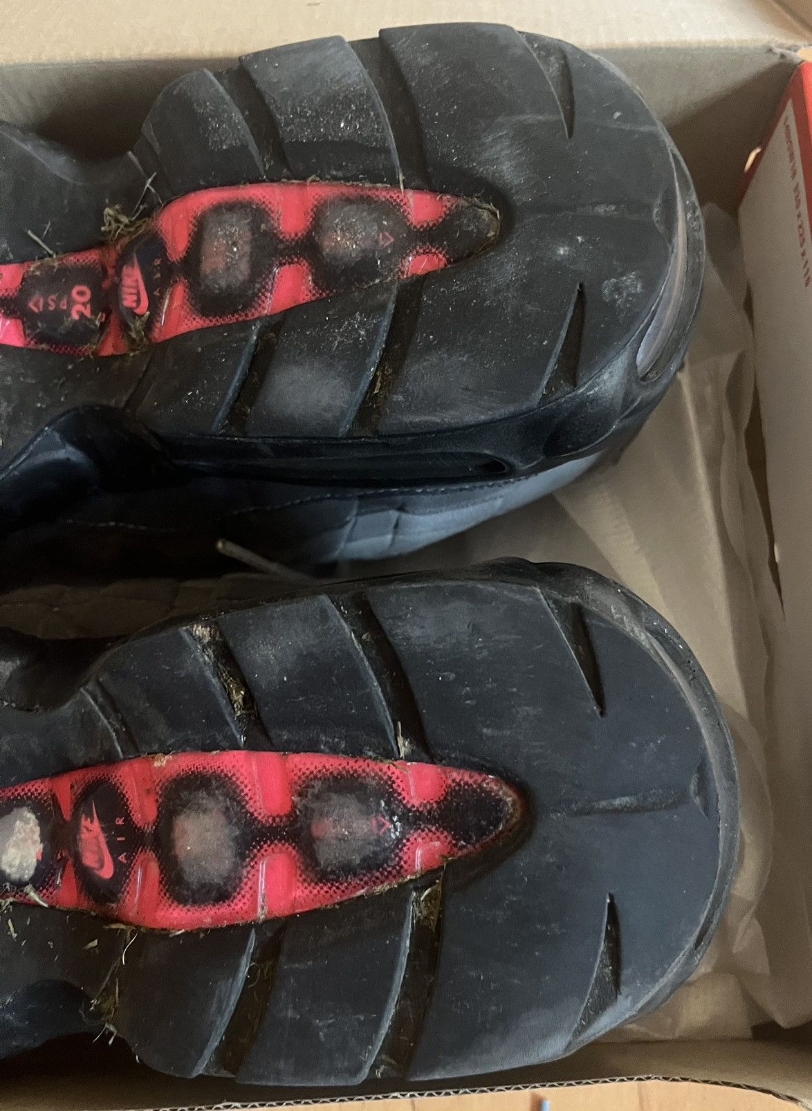 Nike Nike Air Max 95 OG Solar Red (2018) Size US 10.5 / EU 43-44 - 8 Thumbnail