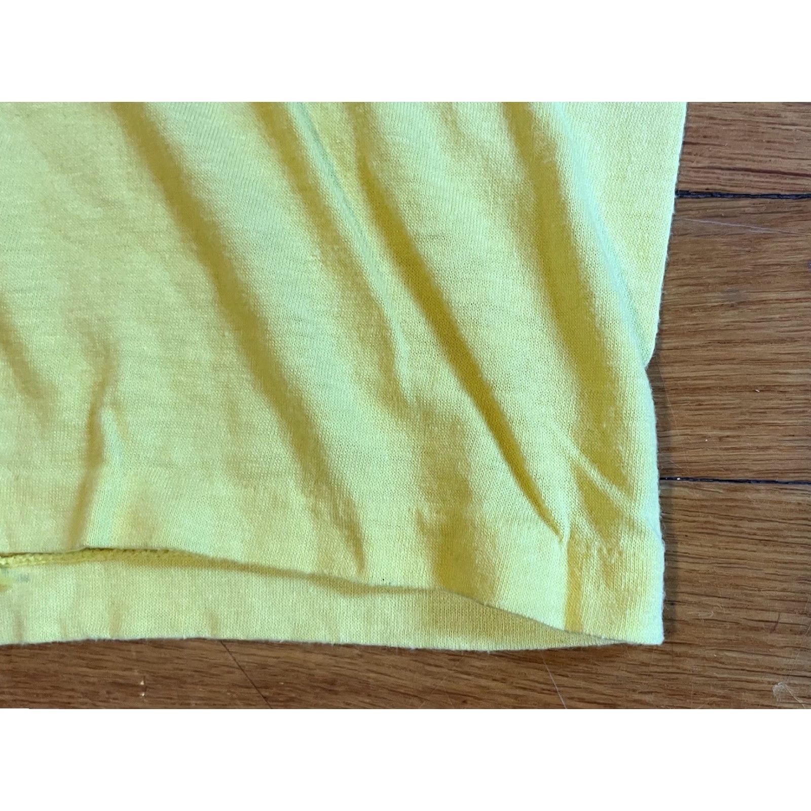 Sugar VINTAGE Sugar Ray Leonard vs Roberto Duran No Mas Shirt M Men’s XL (Fits M) Yellow T-Shirt Size US M / EU 48-50 / 2 - 7 Thumbnail