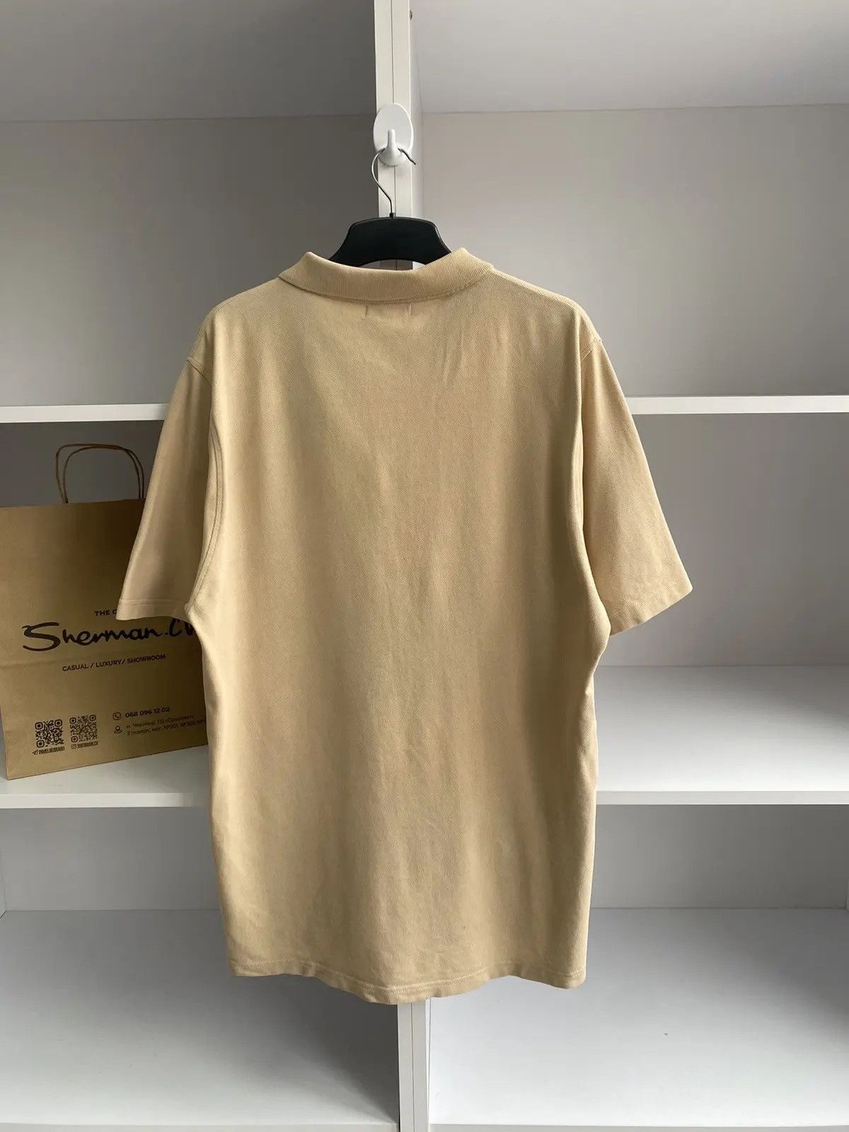 Burberry × Vintage Vintage Burberry Beige Luxury Polo T-Shirt Size US L / EU 52-54 / 3 - 9 Thumbnail
