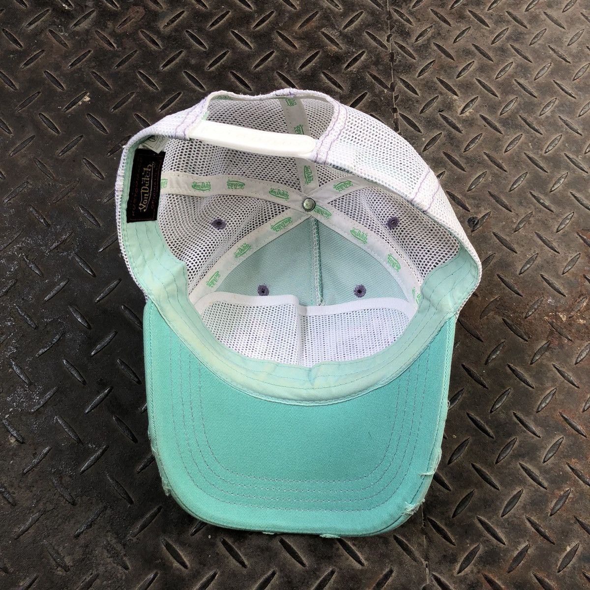 Vintage 🚫 SOLD 🚫 Vintage Von Dutch Distressed Trucker Hat Size ONE SIZE - 8 Thumbnail