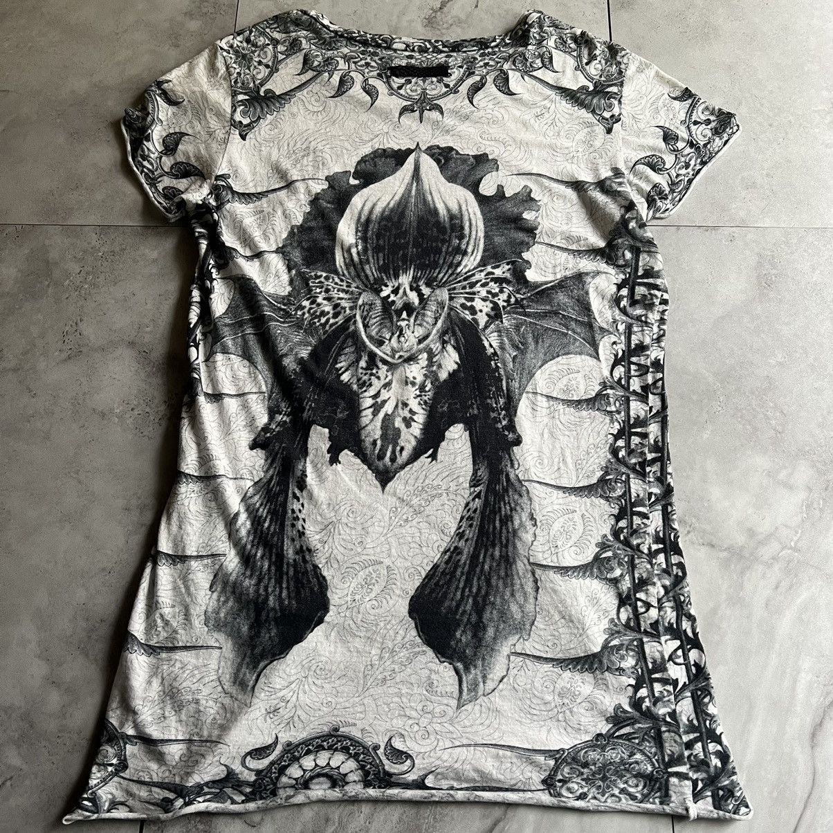 image of If Six Was Nine Ifsixwasnine "bedrock" Tee in White, Men's (Size Medium)