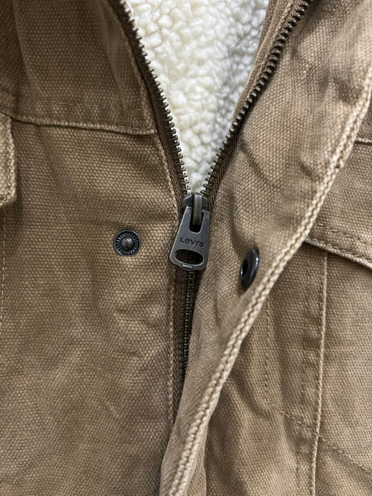 Levi's Levi's Sherpa Trucker Jacket – Khaki Canvas (Vintage Look) Size US L / EU 52-54 / 3 - 4 Thumbnail