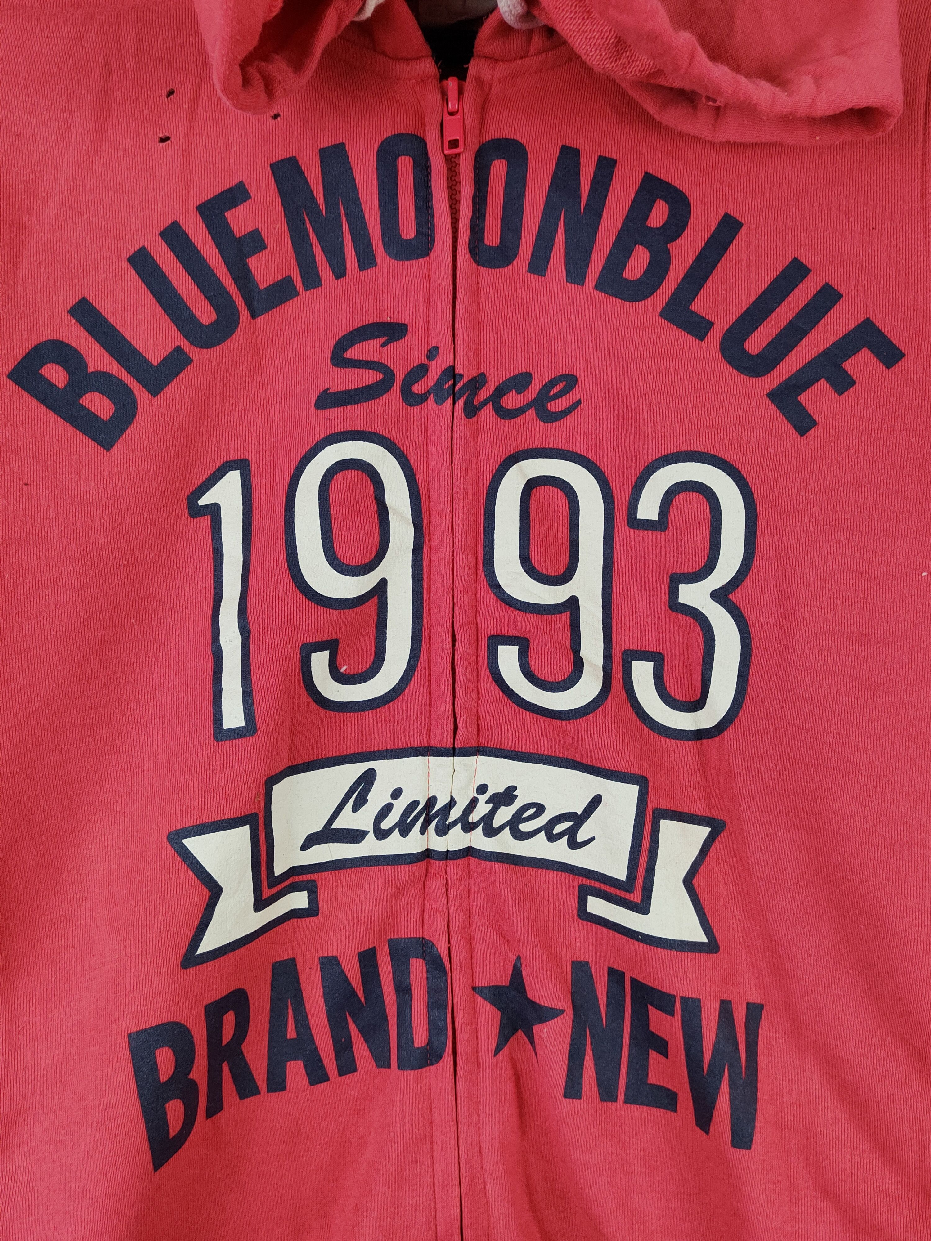 Japanese Brand × Vintage Blue Moon Blue Red Orange Hoodie Sweaters #S1865 Size US S / EU 44-46 / 1 - 4 Thumbnail