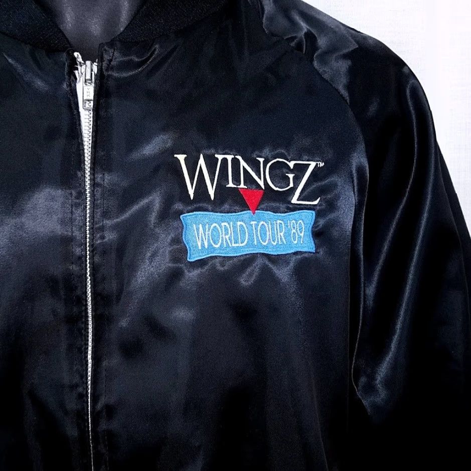 Vintage VINTAGE WingZ World Tour 89 Satin Bomber Jacket Mens XL Black 80s Informix USA Jacket Size US XL / EU 56 / 4 - 4 Thumbnail