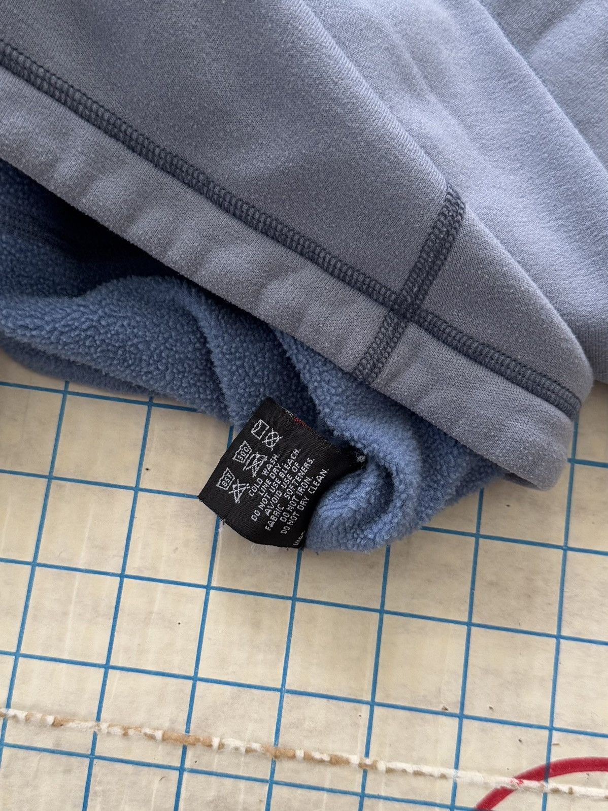 Arc'teryx × Vintage Arcteryx 1/4 Zip Fleece Light Blue Women’s Size Small Size L / US 10 / IT 46 - 11 Thumbnail