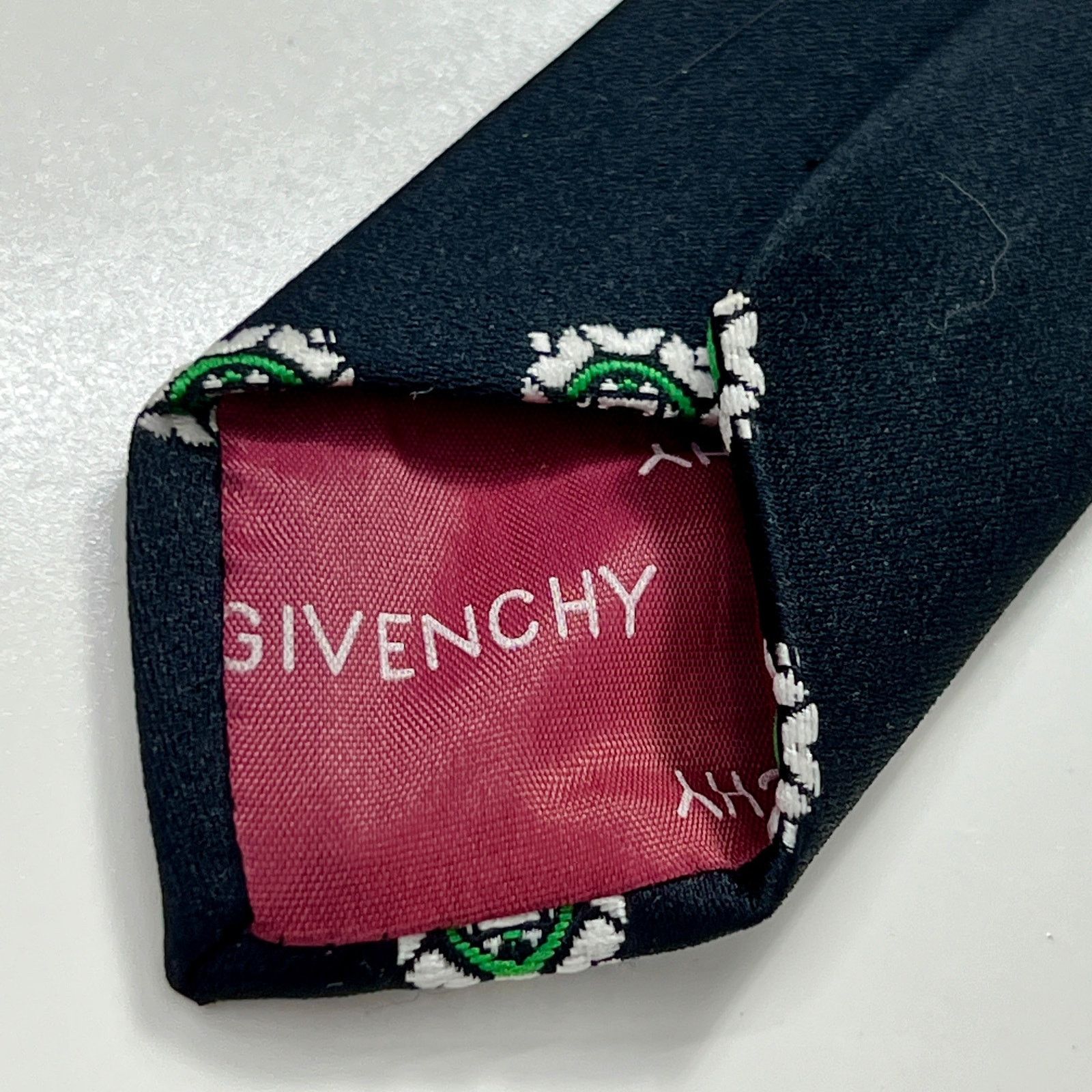 Givenchy Givenchy Gentlemen Paris Men's Neck Tie Black White Necktie Size ONE SIZE - 6 Thumbnail