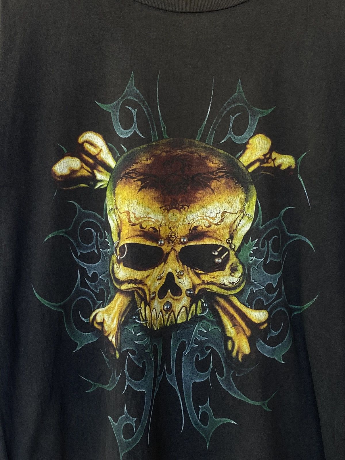 Vintage Rare Faded Vintage Skull Fullprint Long Sleeve Band Tees Size US L / EU 52-54 / 3 - 5 Thumbnail