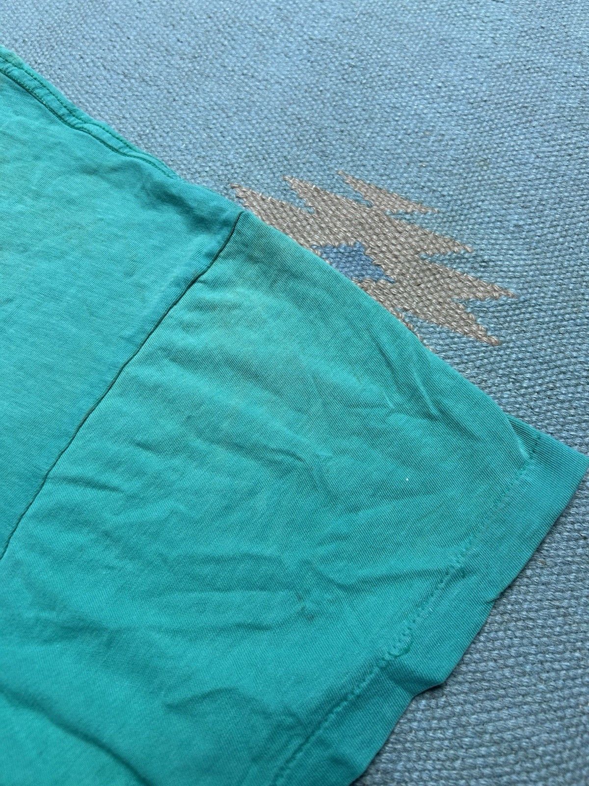 Vintage Vtg 80s pocket t shirt blank teal paint distressed cotton XL Size US XL / EU 56 / 4 - 10 Thumbnail