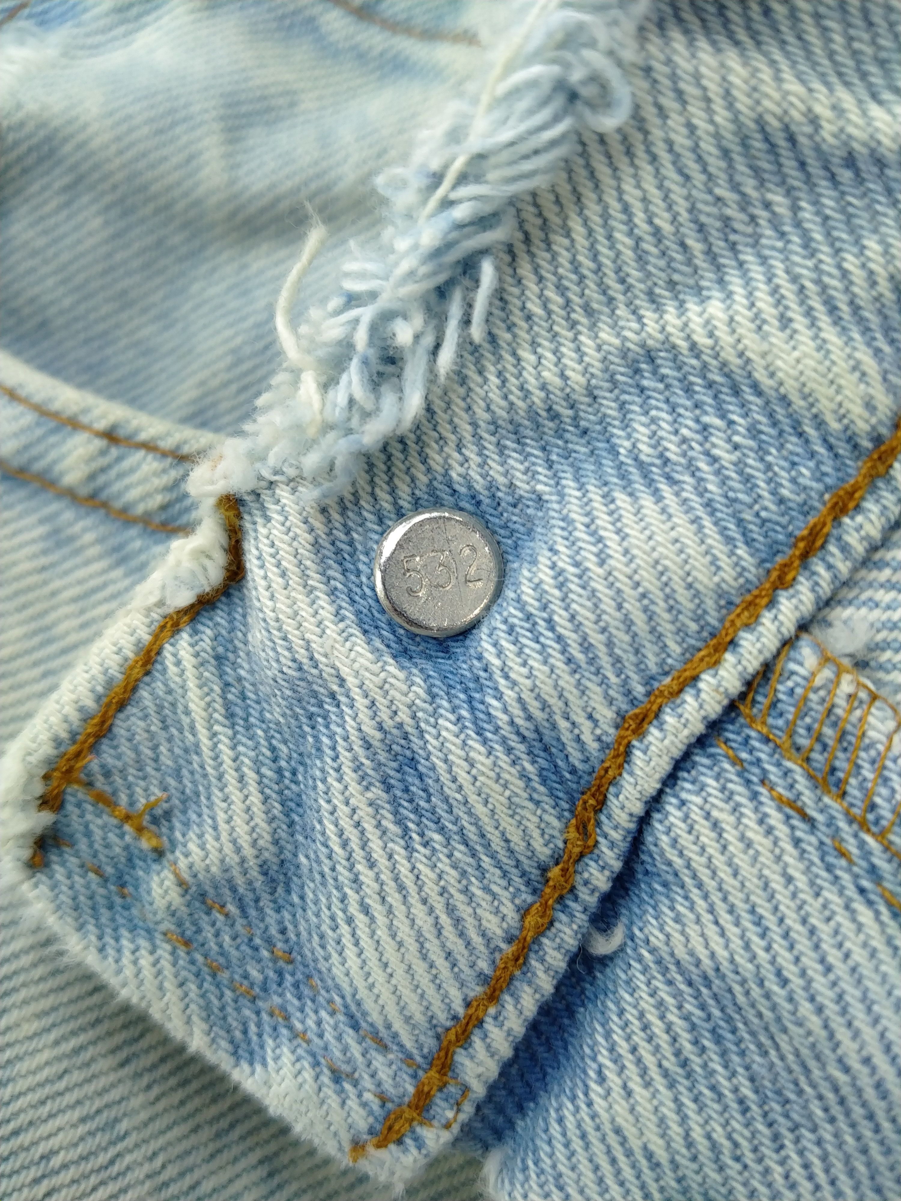 Levi's Light Wash Vintage Levi's 505 USA Denim 30x35 JN501 Size US 30 / EU 46 - 16 Thumbnail