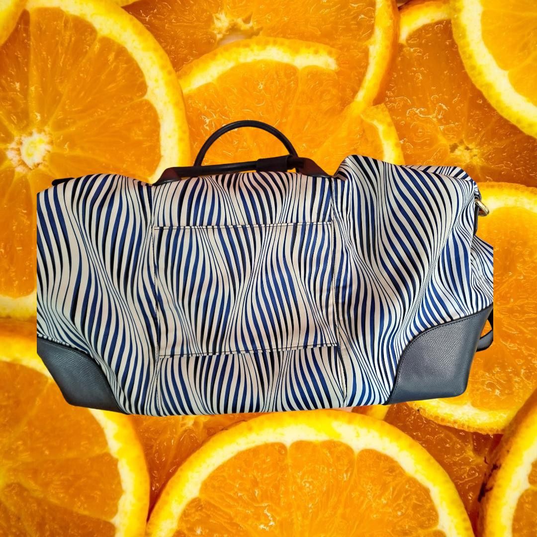 Vera Bradley Vera Bradley Large Blue, Black and White Shoulder/Tote Bag Size ONE SIZE - 2 Thumbnail