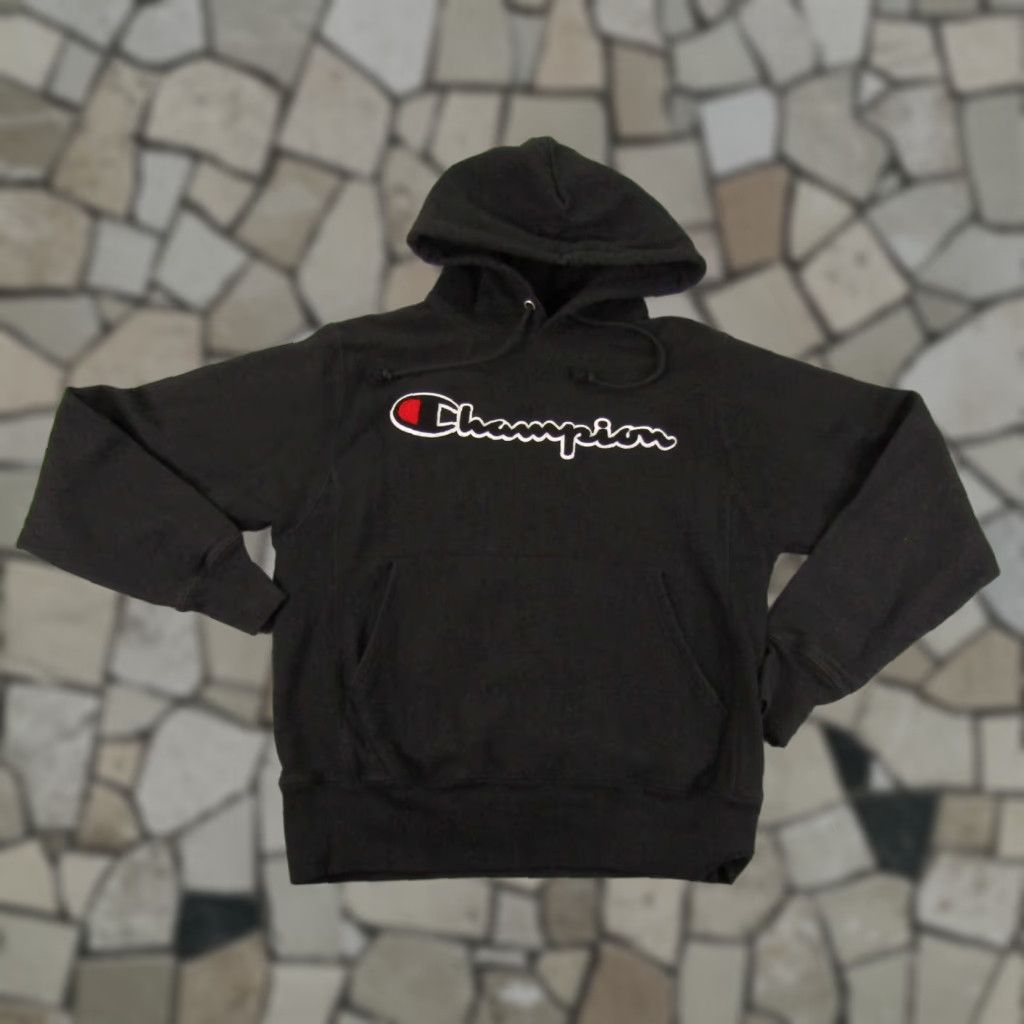 VINTAGE Champion Hoodie Mens Small Black Reverse Weave Pullover Sweatshirt Pockets Logo Knit