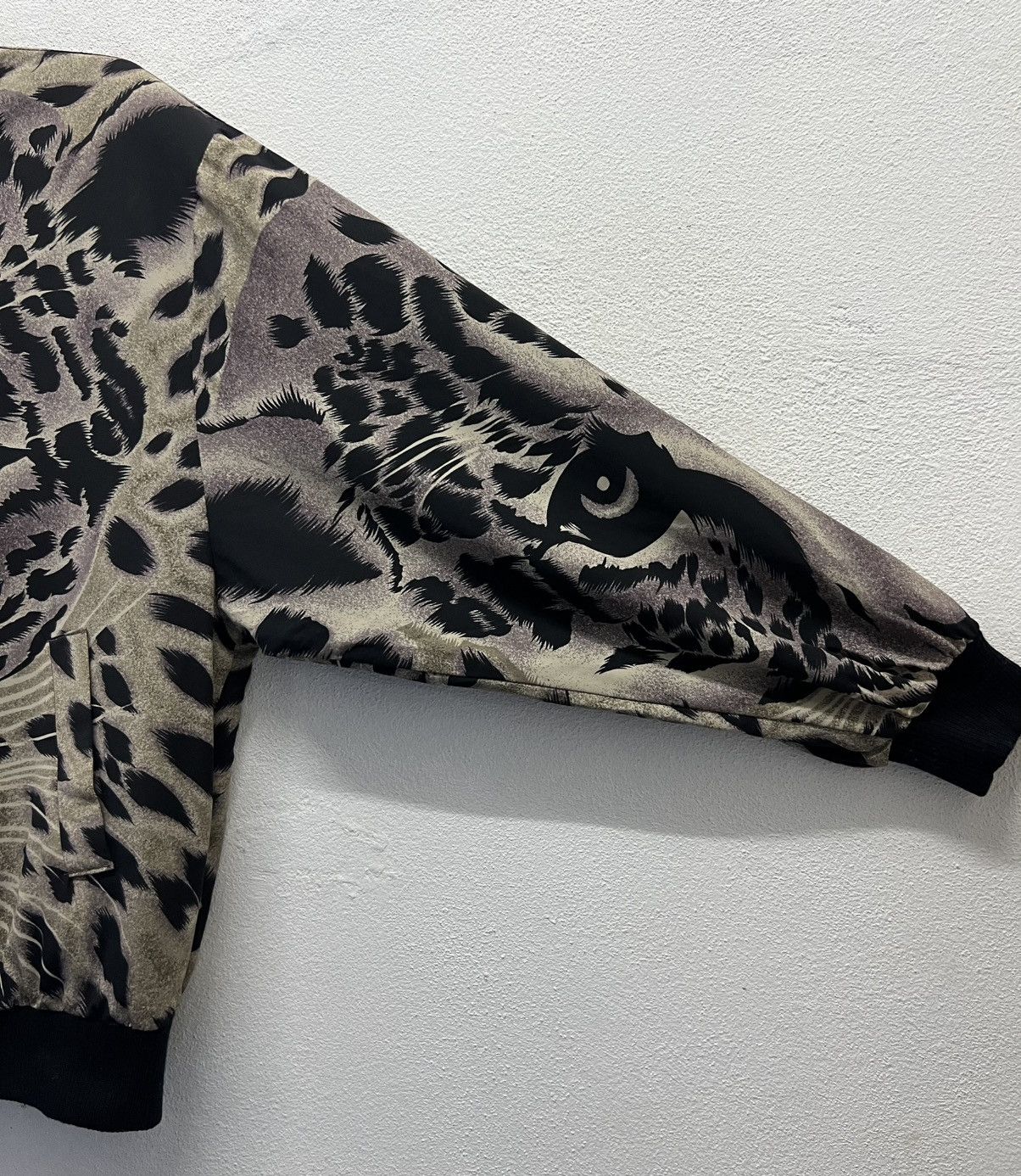 Vintage Vintage Leopard Face Full-Print Bomber Jacket 100% Polyester Size US L / EU 52-54 / 3 - 7 Thumbnail
