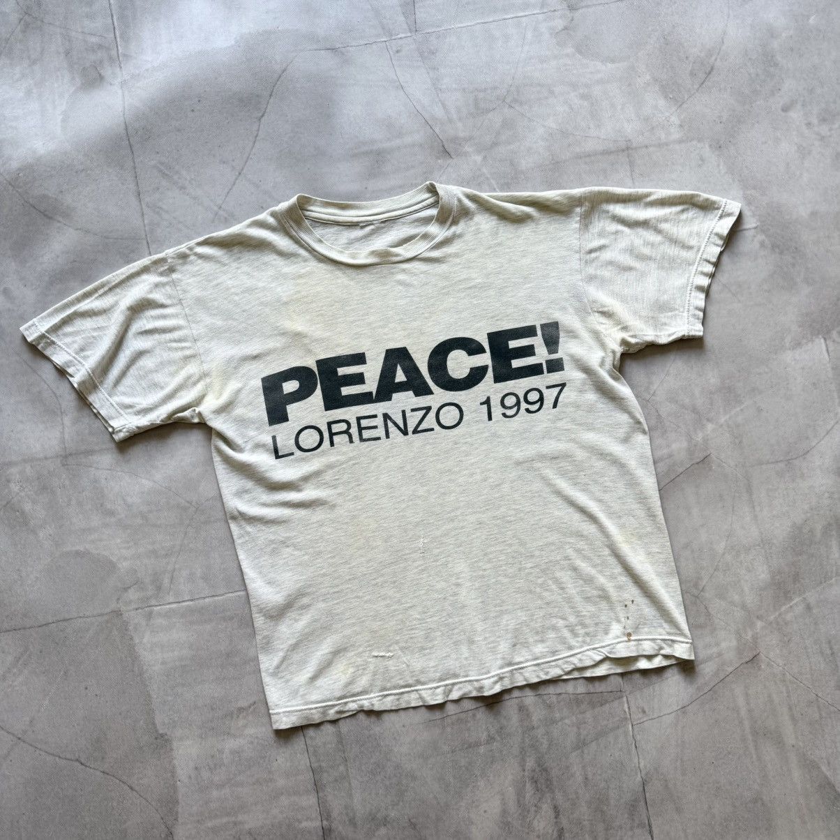Band Tees Trashed Peace! Lorenzo 1997 Faded Big Logo Singer T-Shirt Size US S / EU 44-46 / 1 - 1 Thumbnail