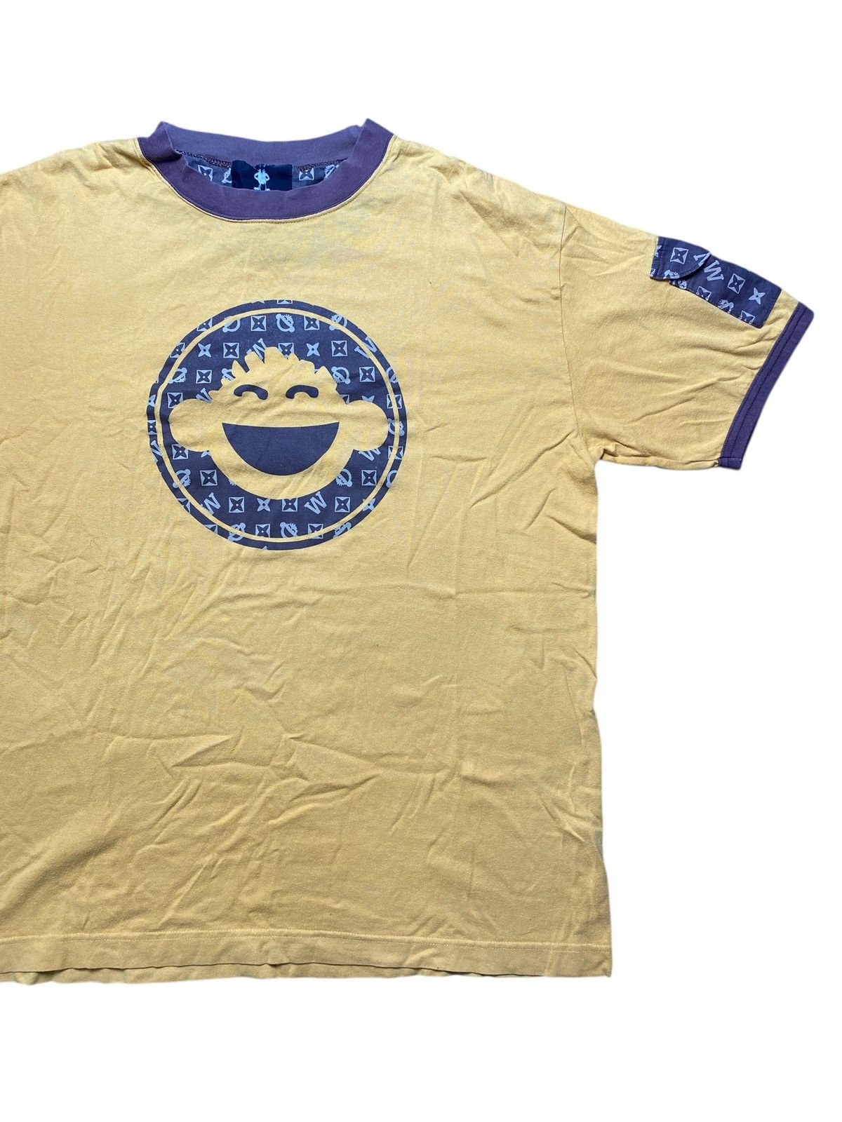 Japanese Brand VINTAGE HARLEM STORE LV ALIKE DESIGN TSHIRT Size US XL / EU 56 / 4 - 4 Thumbnail
