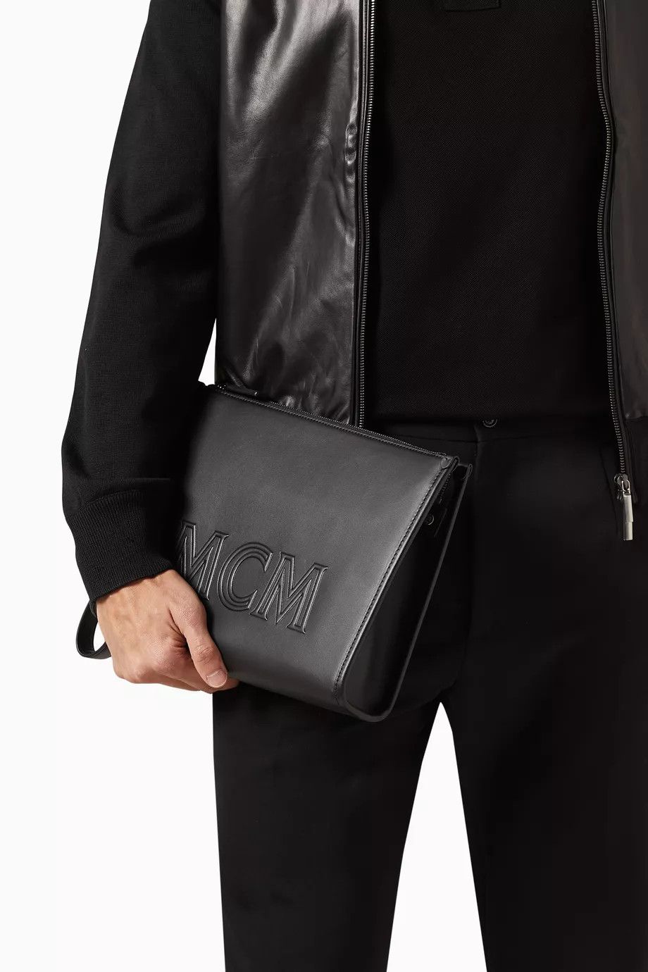 MCM o1mt1gz0125 Size: OS / Unisex Crossbody Large Pouch in Black Size ONE SIZE - 7 Thumbnail
