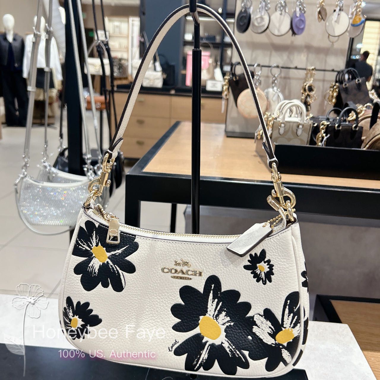 Coach Teri Shoulder Bag With Floral Print CZ587 Size ONE SIZE - 1 Thumbnail