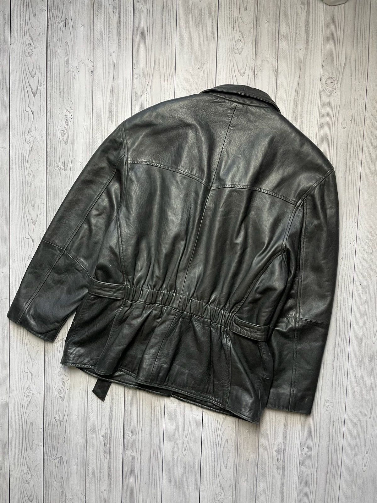 Vintage Vintage Leather jacket parka coat wit belt size M-L Size US L / EU 52-54 / 3 - 15 Thumbnail