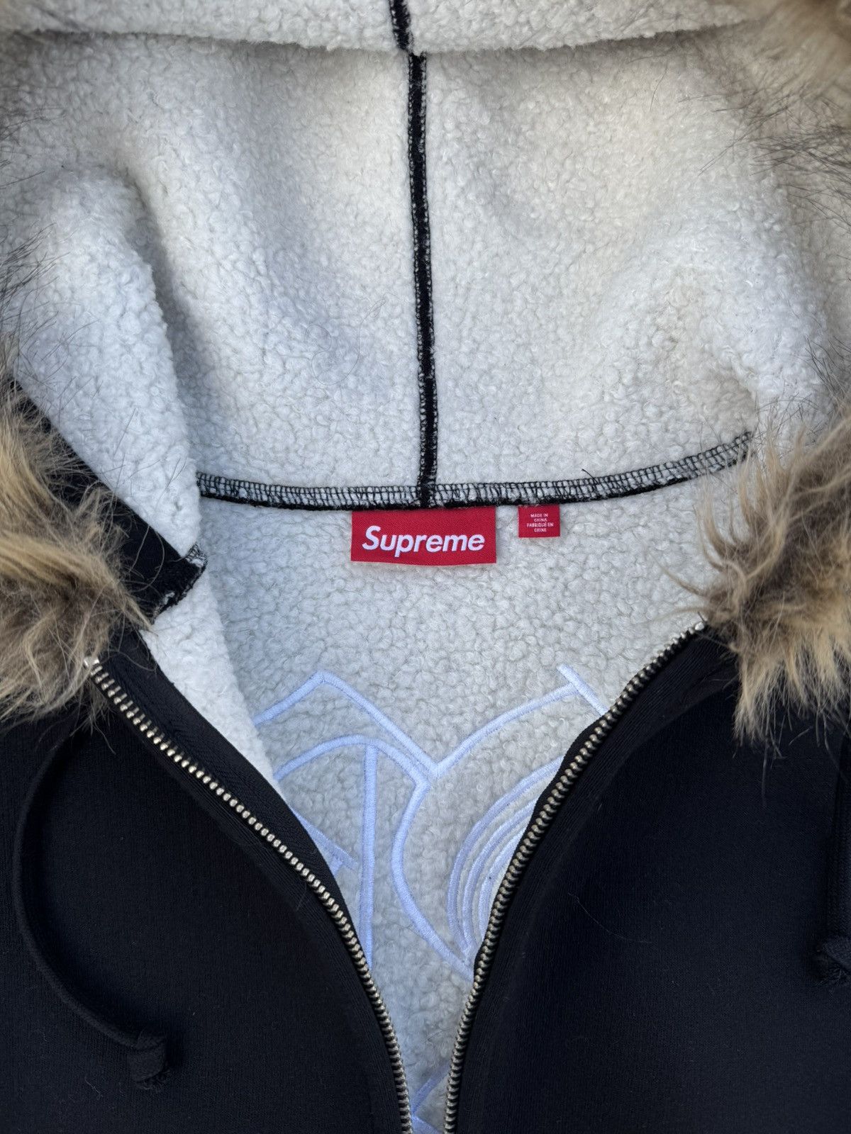 Supreme Supreme F/W25 Faux fur zip up hoodie Size US M / EU 48-50 / 2 - 4 Thumbnail