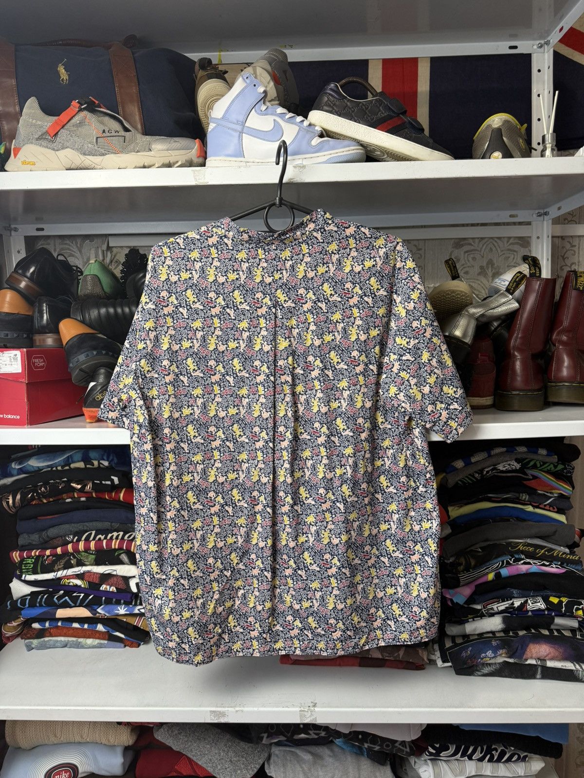 Japanese Brand Lacoste & Keith Haring Monogram Polo Shirt Y2K Size XS / US 0-2 / IT 36-38 - 3 Thumbnail