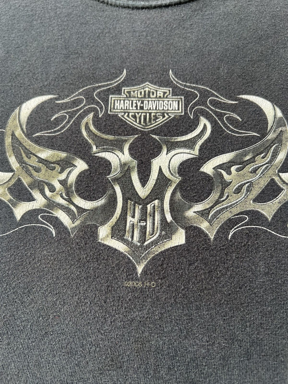Harley Davidson Vintage 2005 Harley Davidson Tribal Flames Y2k Black T-shirt Size US M / EU 48-50 / 2 - 7 Thumbnail