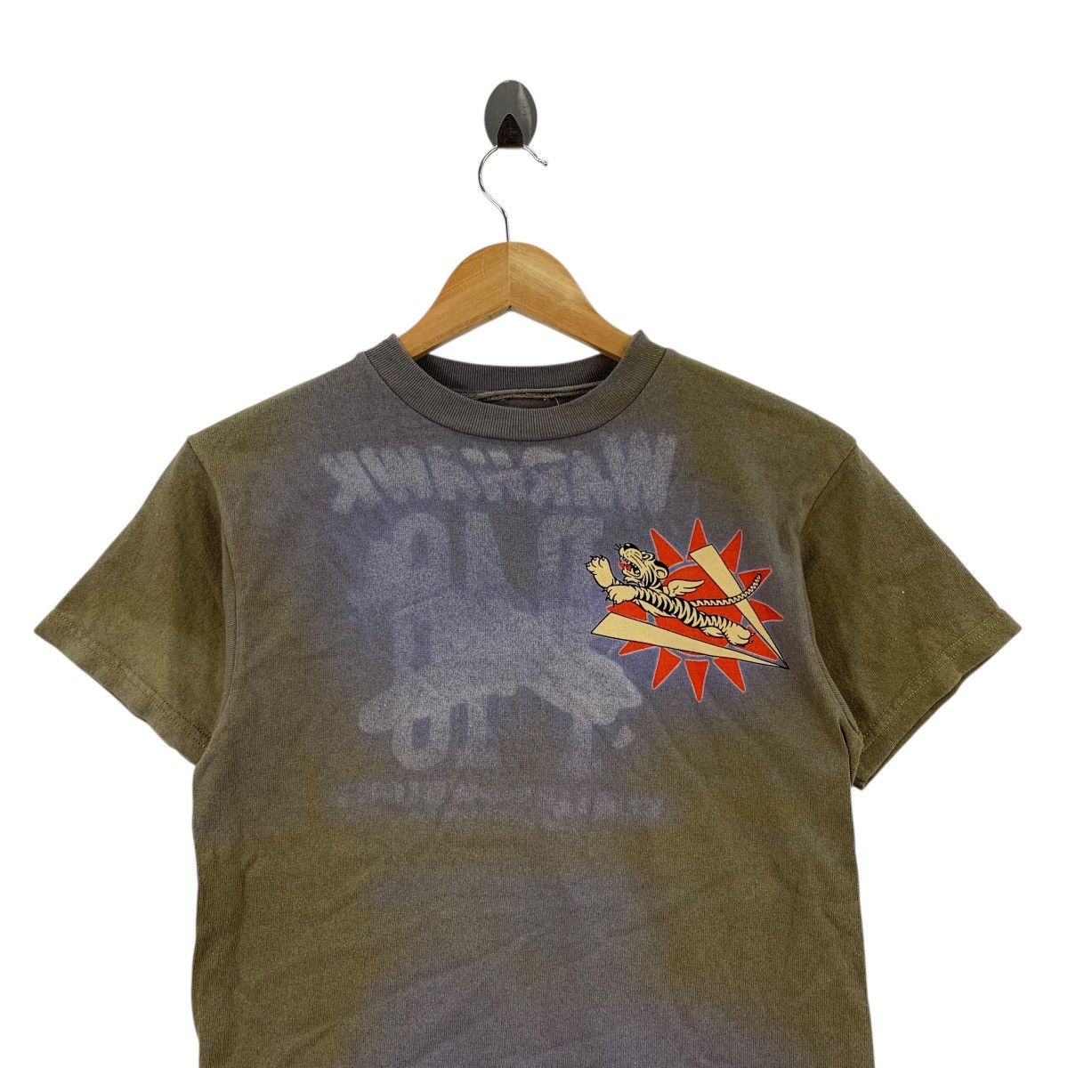 Vintage Vintage FLYING TIGER Warhawk P-40 American Volunteer Tshirt Size US S / EU 44-46 / 1 - 2 Thumbnail