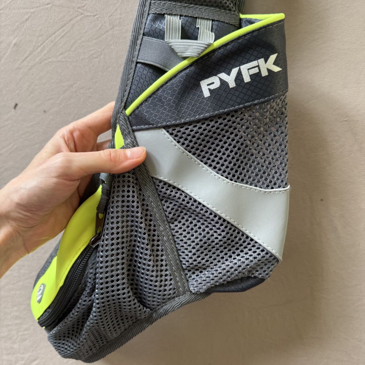 Other PYFK Hydration Running Belt Fanny Pack Size ONE SIZE - 2 Thumbnail