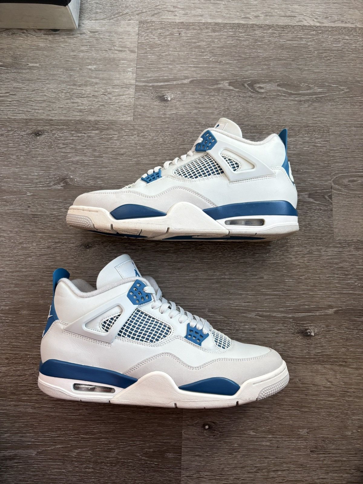 Jordan Brand Air Jordan 4 Retro “Military Blue” (2024)*PRE-OWNED*REP. BOX Size US 12 / EU 45 - 1 Thumbnail