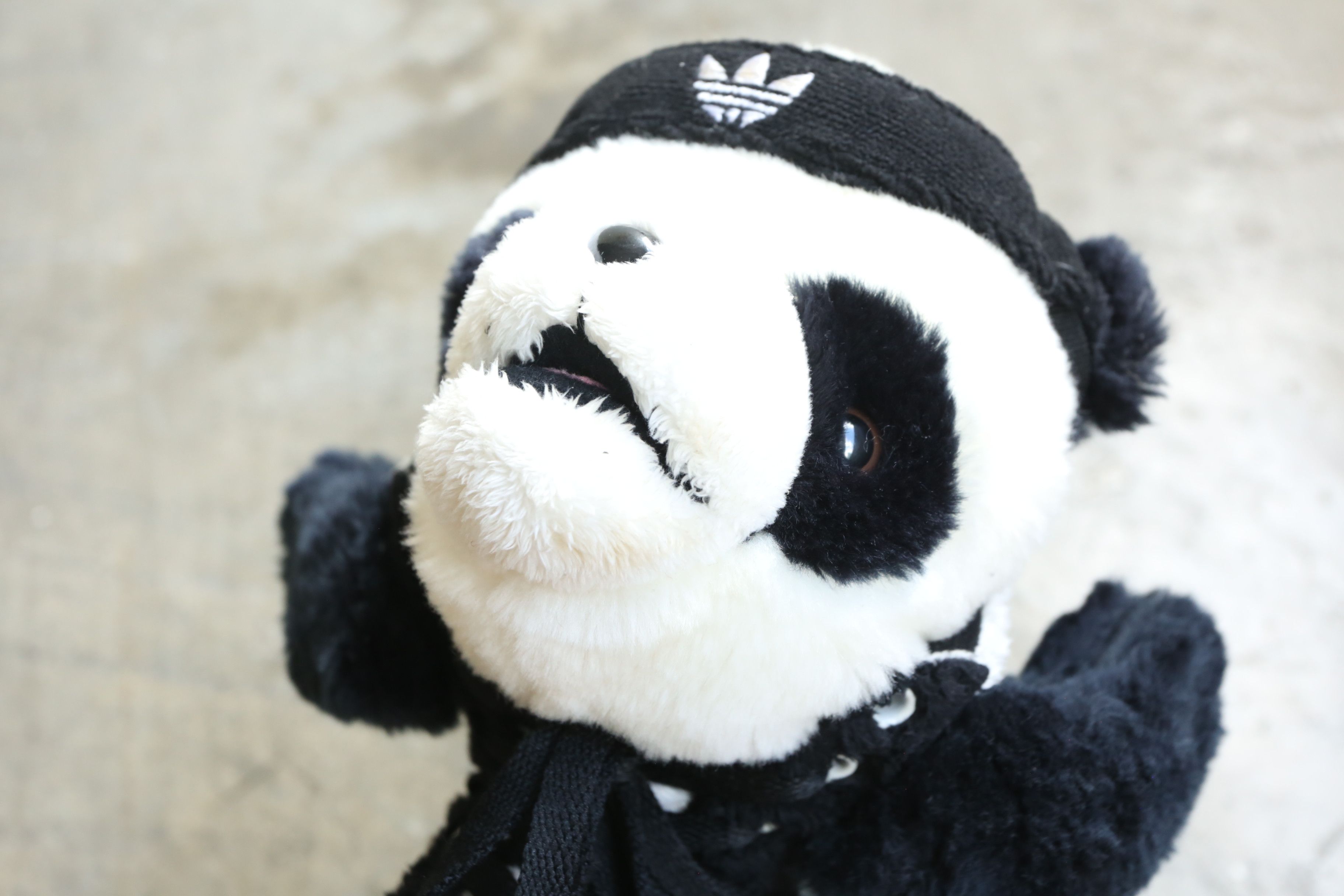 Adidas × Jeremy Scott Adidas - Jeremy Scott - F/W 11 - Panda Bear Sneakers Size US 9.5 / EU 42-43 - 8 Thumbnail