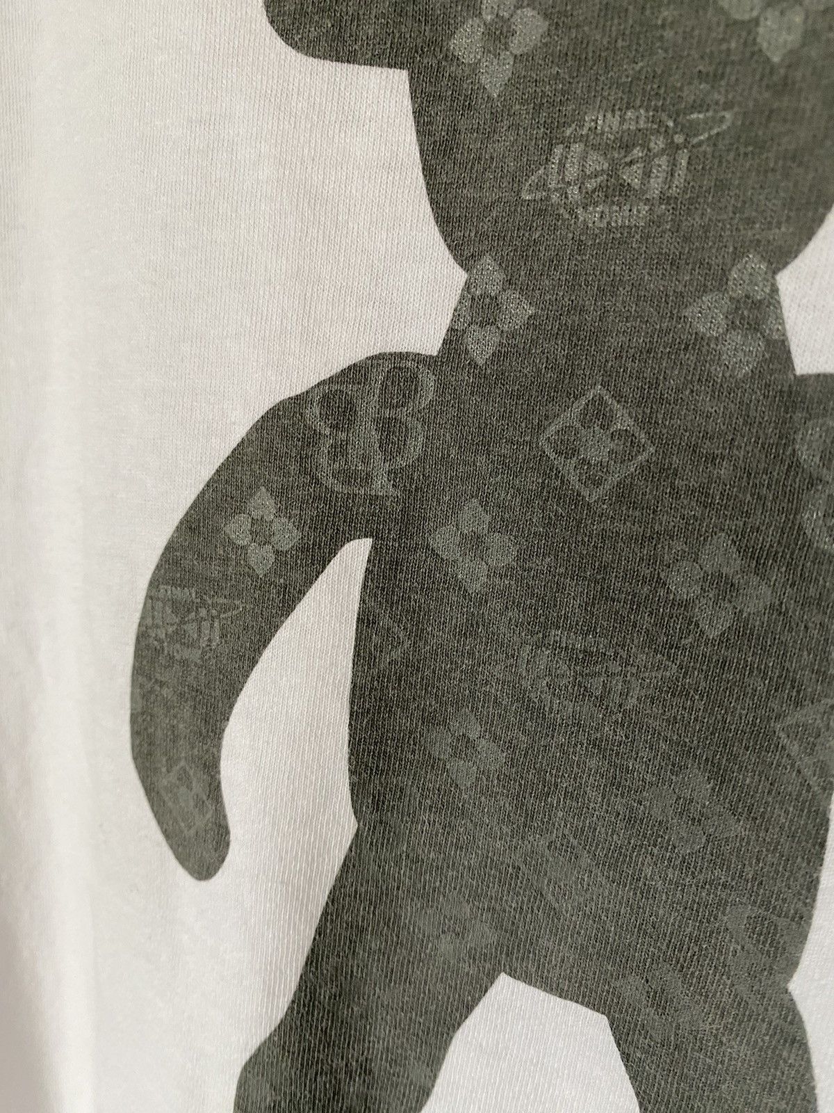 Final Home 1990s Final Home X beams Bear LV monogram tee Size US S / EU 44-46 / 1 - 8 Thumbnail