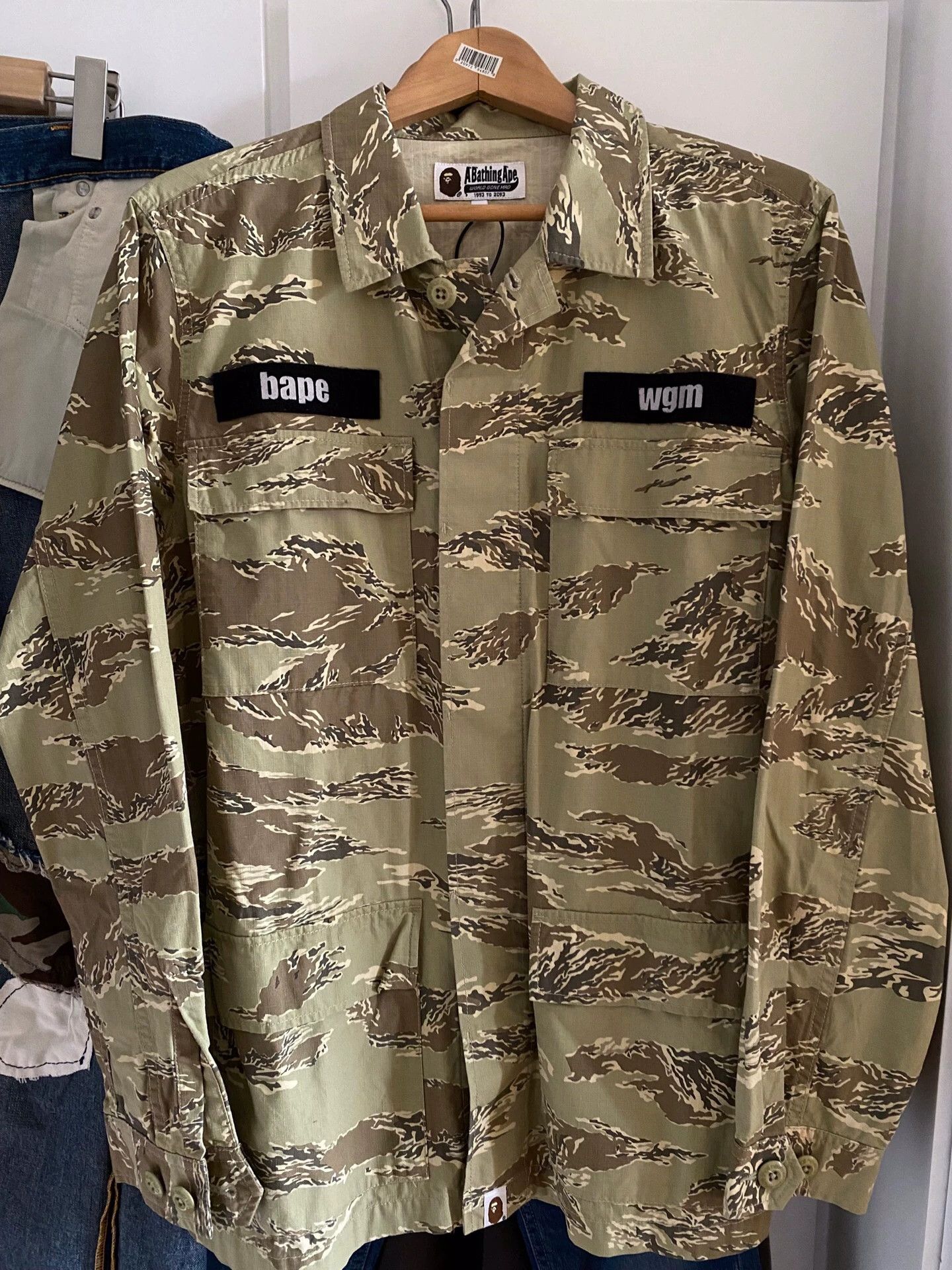 Bape BAPE Tiger Camo Military Shirt 17SS Size US L / EU 52-54 / 3 - 1 Thumbnail