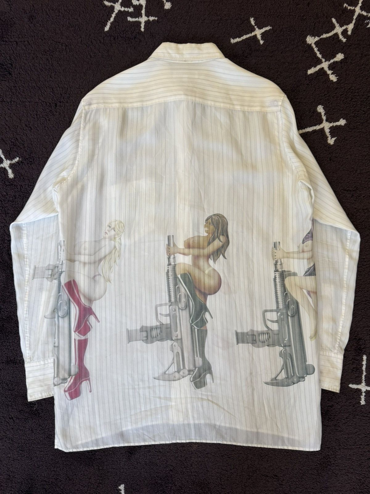 Yohji Yamamoto Yohji Yamamoto AW09 Y's x Justin Davis pinup uzi shirt Size US L / EU 52-54 / 3 - 4 Thumbnail