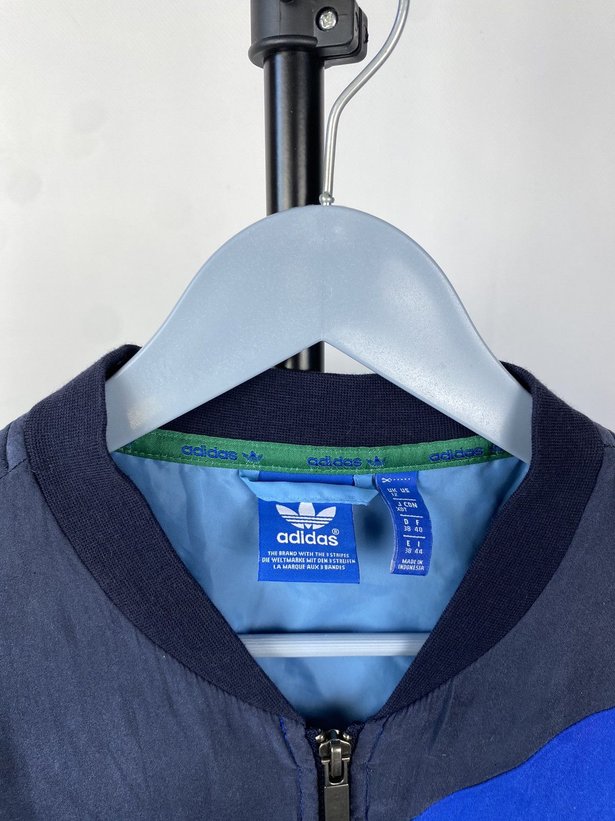 Adidas × Vintage Vintage 00s Adidas Originals Track Jacket Size M / US 6-8 / IT 42-44 - 5 Thumbnail