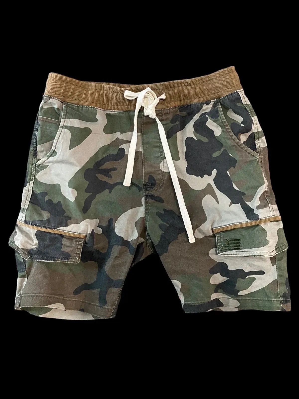 HyperDenim HyperDenim Army Camo Cargo Shorts Size Small Size US 30 / EU 46 - 1 Thumbnail