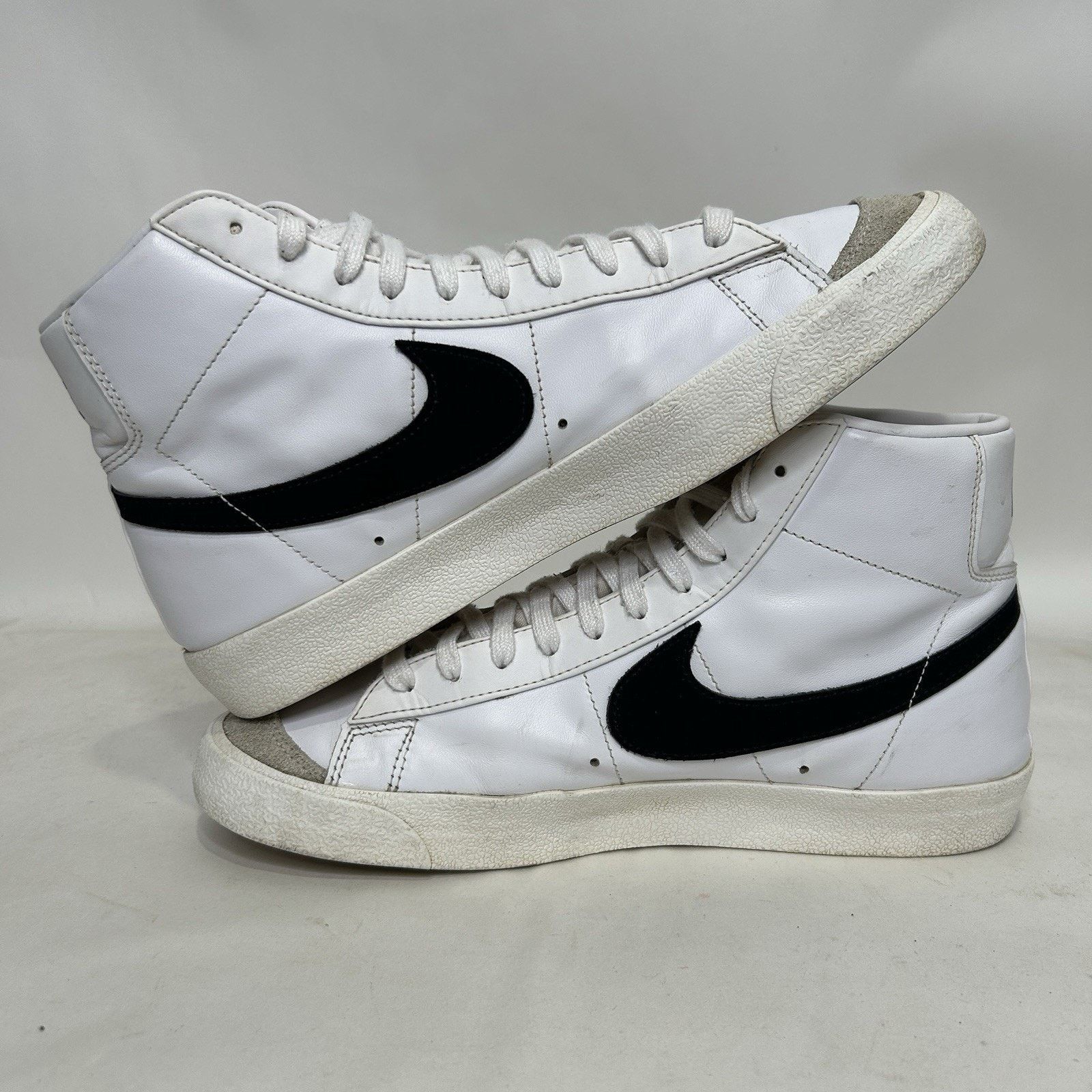 Nike Nike Blazer Mid '77 Vintage “White Black” Size US 10.5 / EU 43-44 - 3 Thumbnail