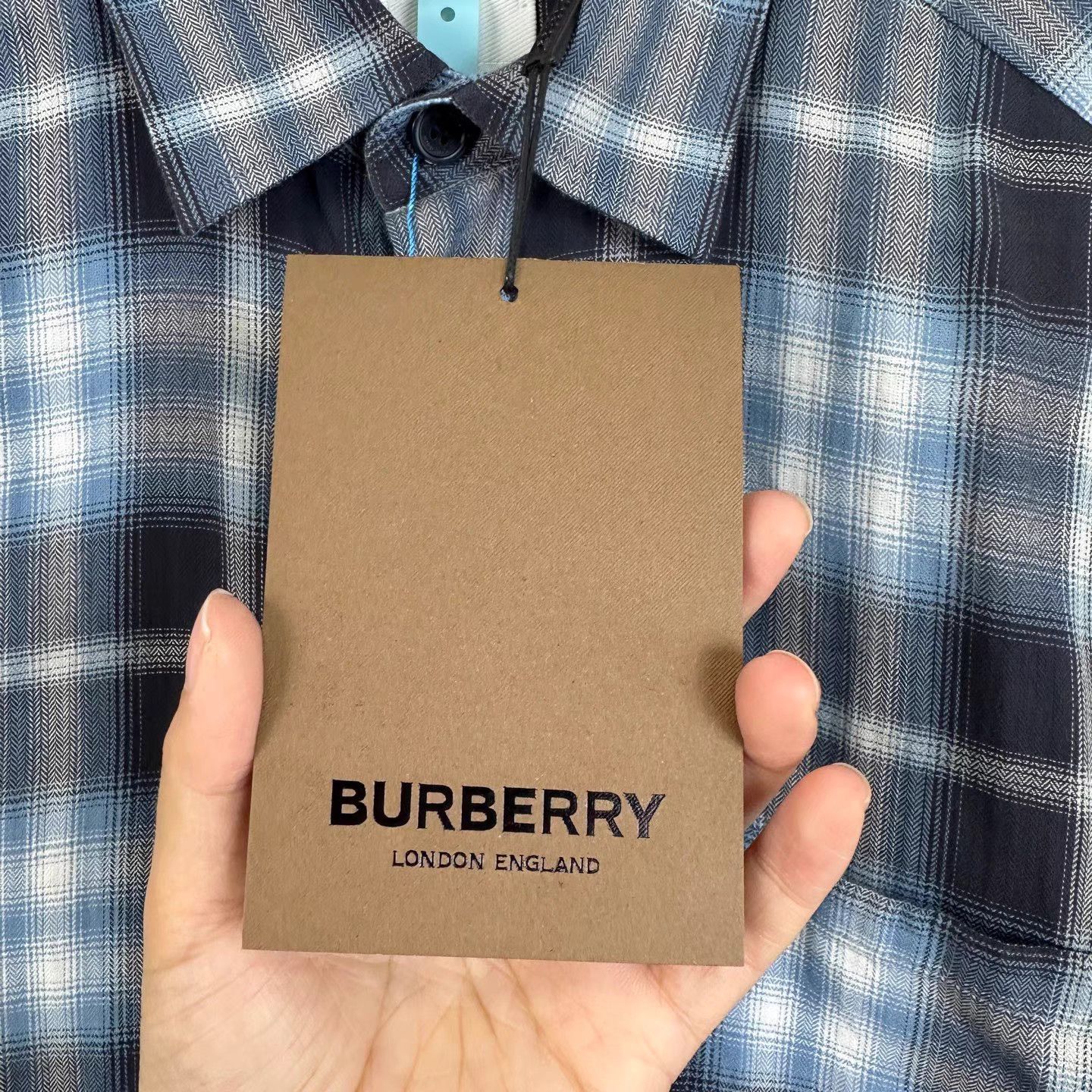 Burberry Burberry Embroidered Logo Long Sleeve Shirt K12 Size US S / EU 44-46 / 1 - 5 Thumbnail