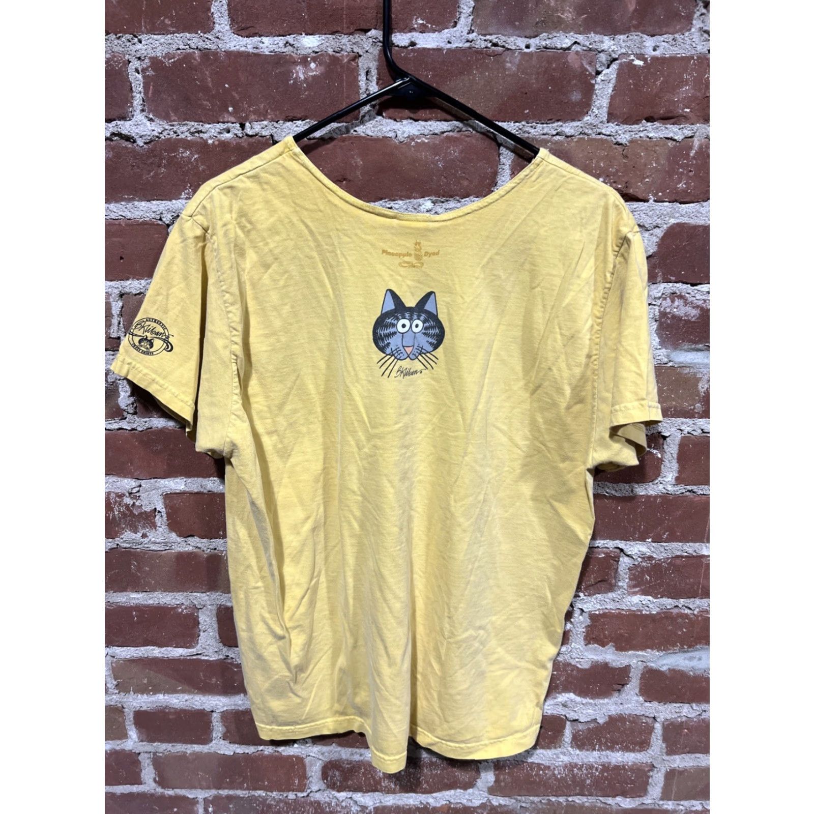Vintage VINTAGE B. Kilban Cat T Shirt Sz L Adult Women’s Catnapple Pineapple Dyed Size L / US 10 / IT 46 - 3 Thumbnail