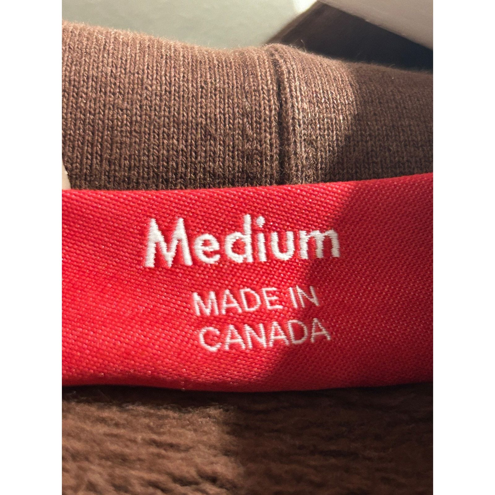 Supreme SUPREME USA DARK BROWN HOODIE SIZE MEDIUM PREOWNED Size US M / EU 48-50 / 2 - 4 Thumbnail
