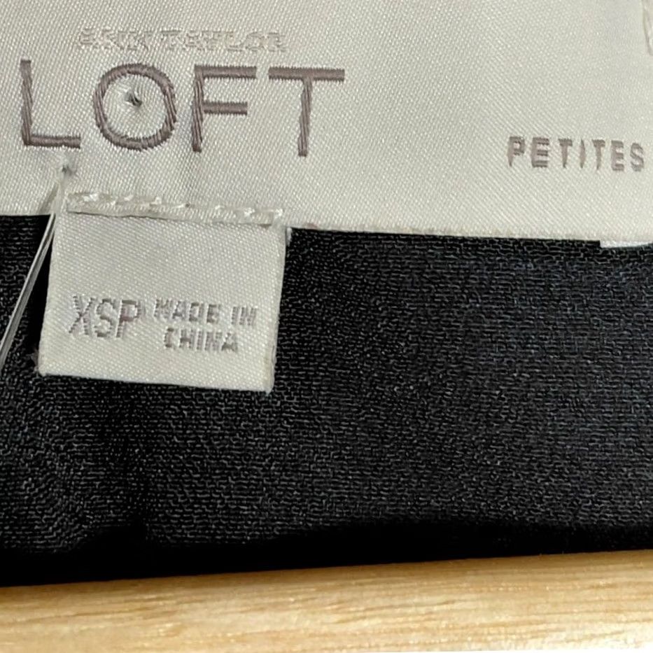 Loft LOFT Petites Black Sleeveless Tank Top Scoop Neck Women XS Petite Solid Sleeveless Casual Workwear Size XS / US 0-2 / IT 36-38 - 3 Thumbnail