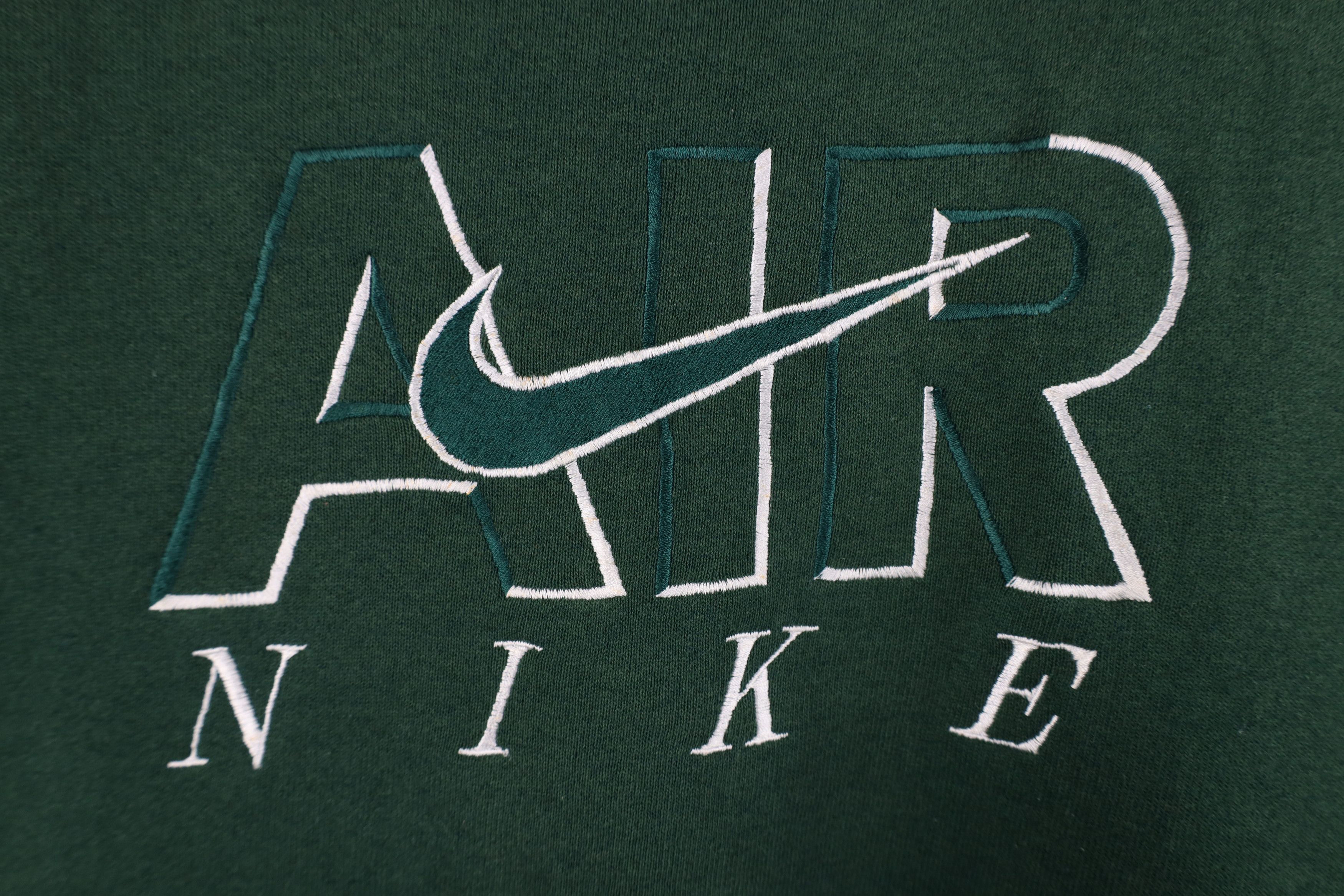 Nike Vintage 90s Nike Air Spell Big Logo Boxy Fit Sweatshirt USA Size US L / EU 52-54 / 3 - 10 Thumbnail
