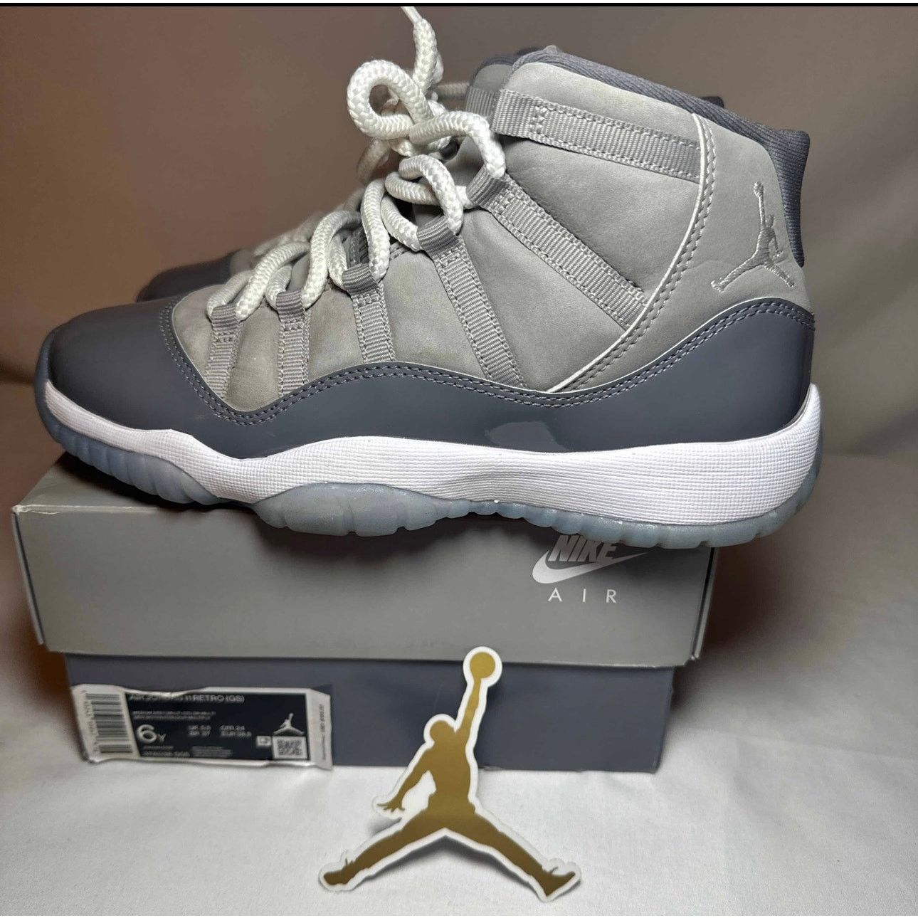 Jordan Brand × Nike Size 6 - Air Jordan 11 Retro GS Cool Grey 2021 Men's Shoes Size US 6 / EU 39 - 8 Thumbnail