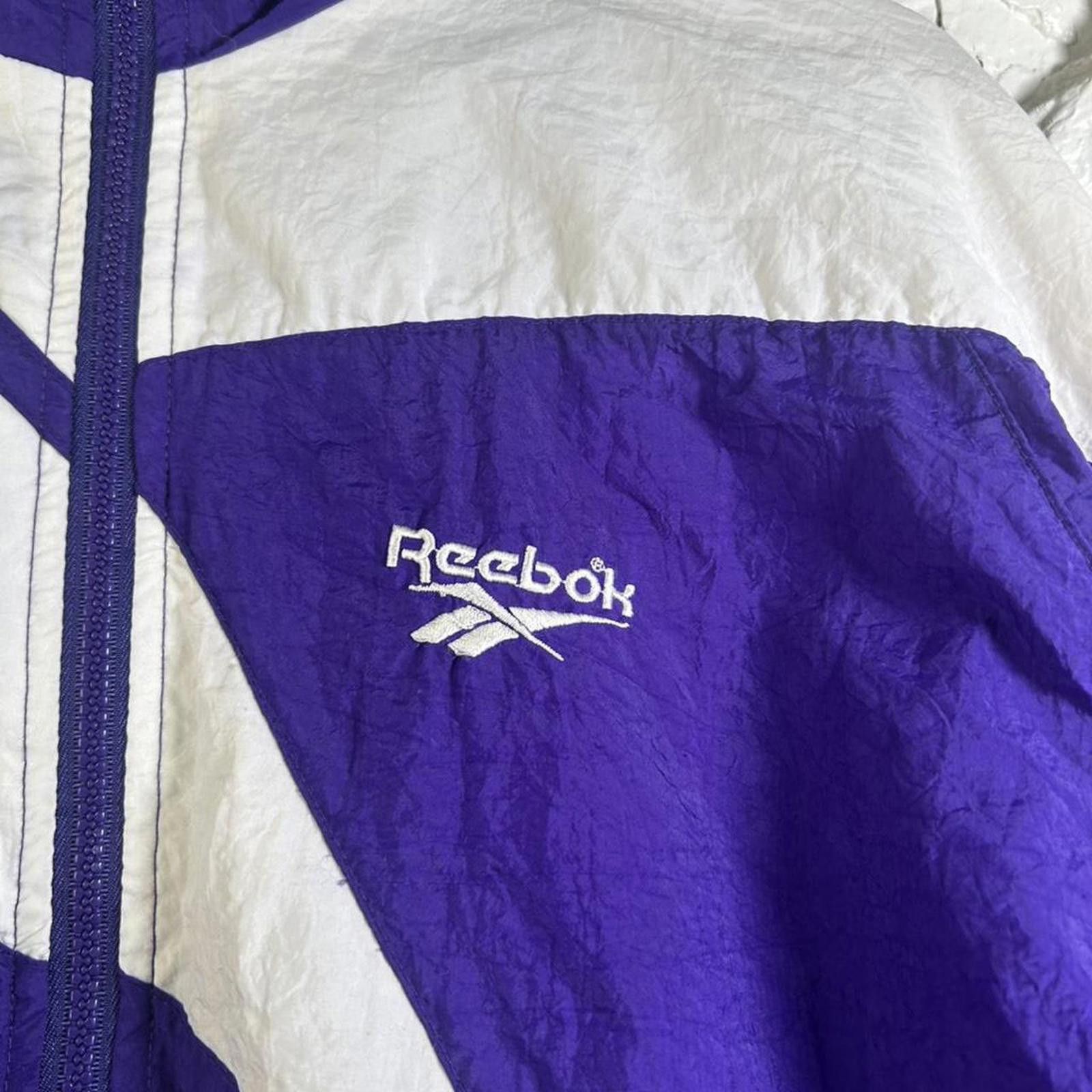 Reebok VTG Reebok Windbreaker Big Logo Size Large Size US L / EU 52-54 / 3 - 6 Thumbnail