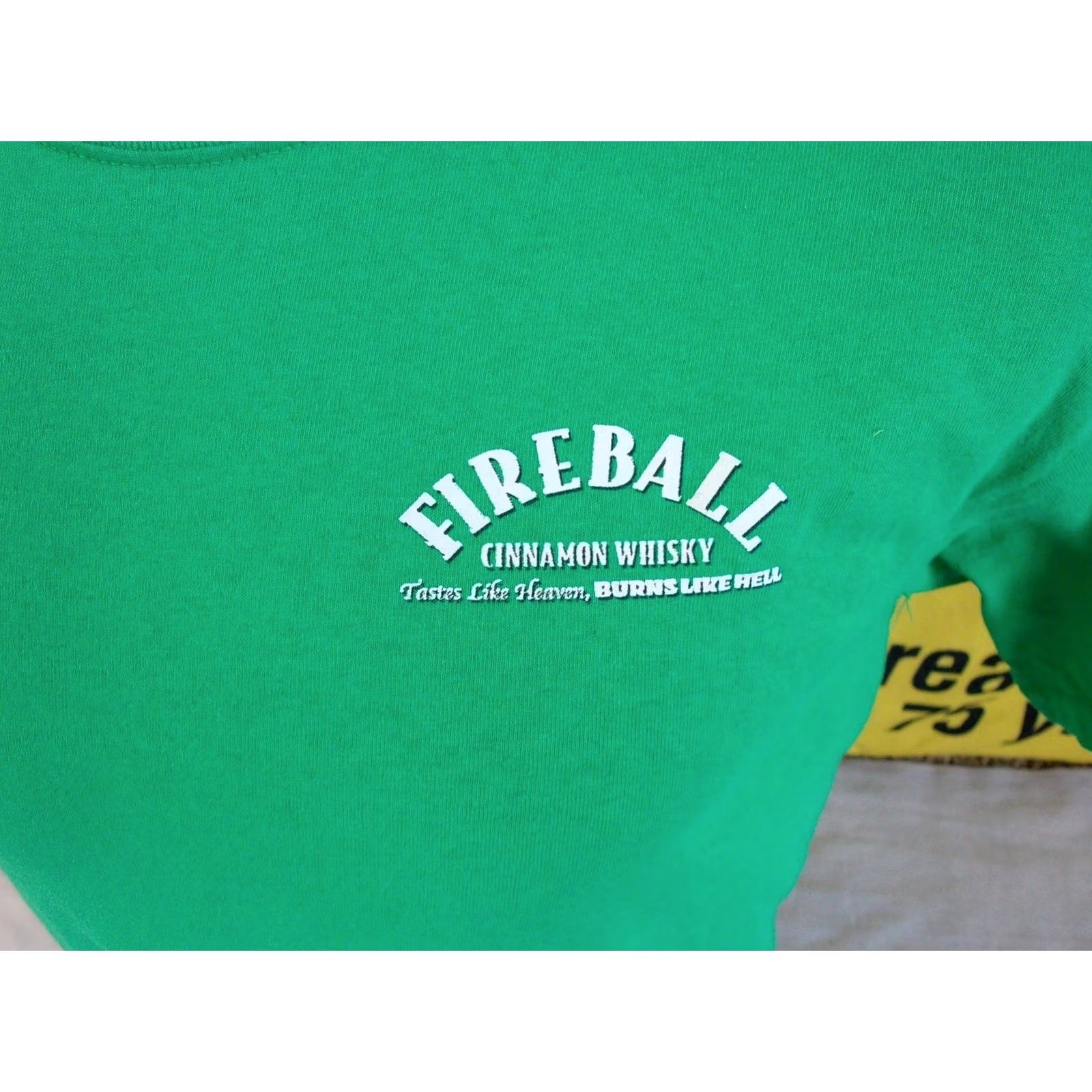 Gildan FIREBALL CINNAMON WHISKY Kiss The Dragon Shirt Mens Med LEPRECHAUN ST PATTY'S Size US M / EU 48-50 / 2 - 2 Thumbnail