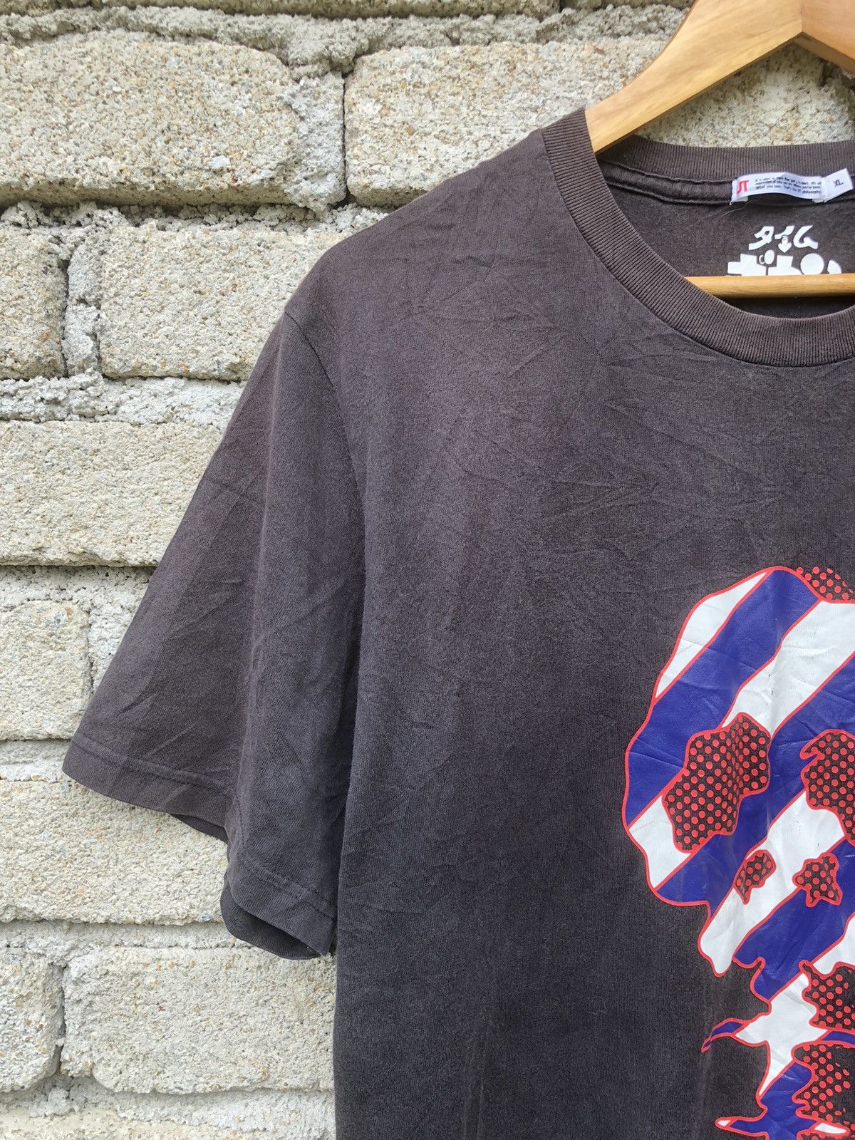 Anime × Japanese Brand × Uniqlo Uniqlo UT X Time Vocan Skull Art Design Tshirt Size US L / EU 52-54 / 3 - 5 Thumbnail