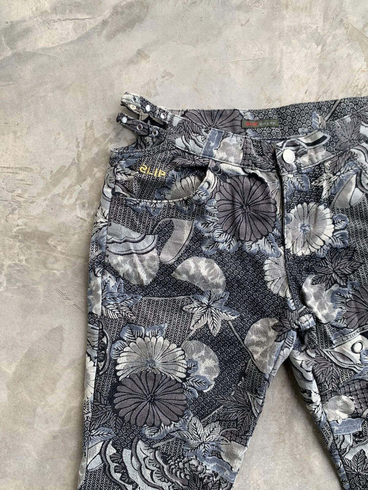 Hysteric Glamour × Japanese Brand × Vintage Women Denim Flower Full Print By Designer Size 28" / US 6 / IT 42 - 2 Thumbnail