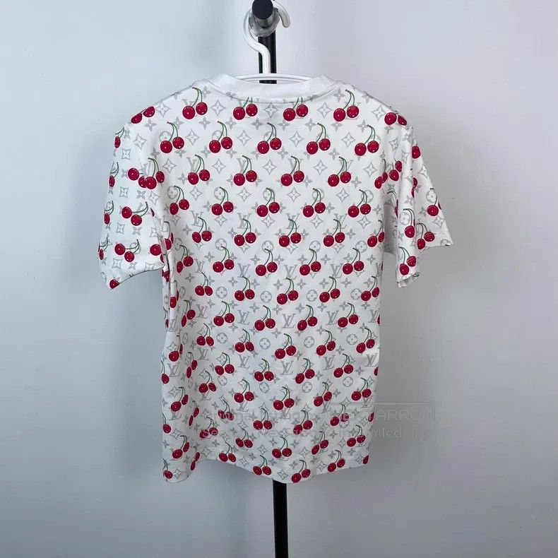 Louis Vuitton Louis Vuitton Takashi Murakami signed cherry short sleeves Size US S / EU 44-46 / 1 - 2 Thumbnail