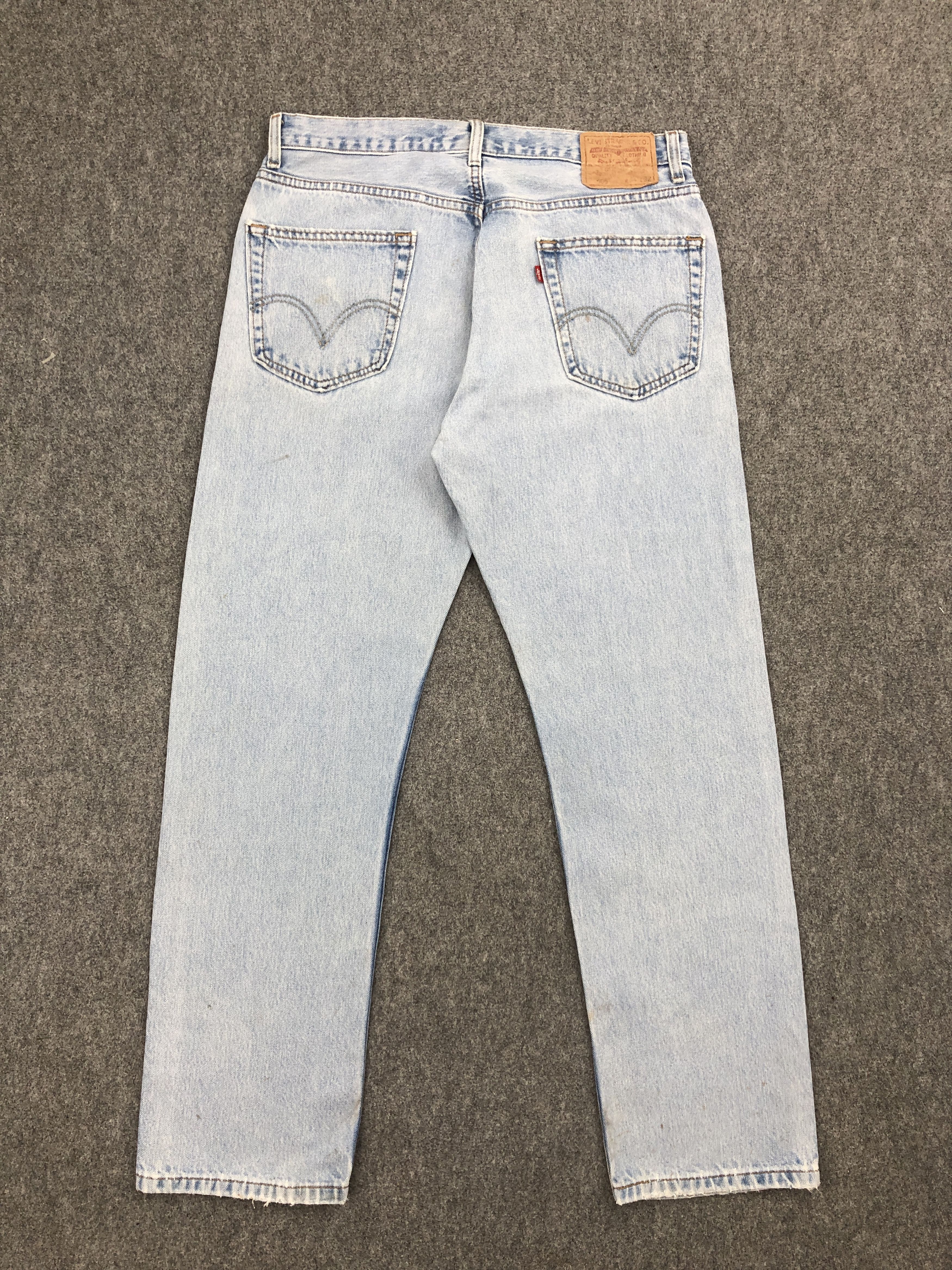 Levi's × Vintage Light Washed Vintage Levi's 505 Jeans DP2308 Size US 33 - 3 Thumbnail