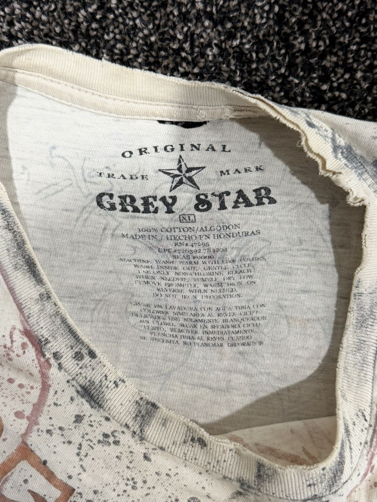 Vintage Vintage Y2K Original Trade Mark Grey Star Grunge T-Shirt Size US XL / EU 56 / 4 - 6 Thumbnail