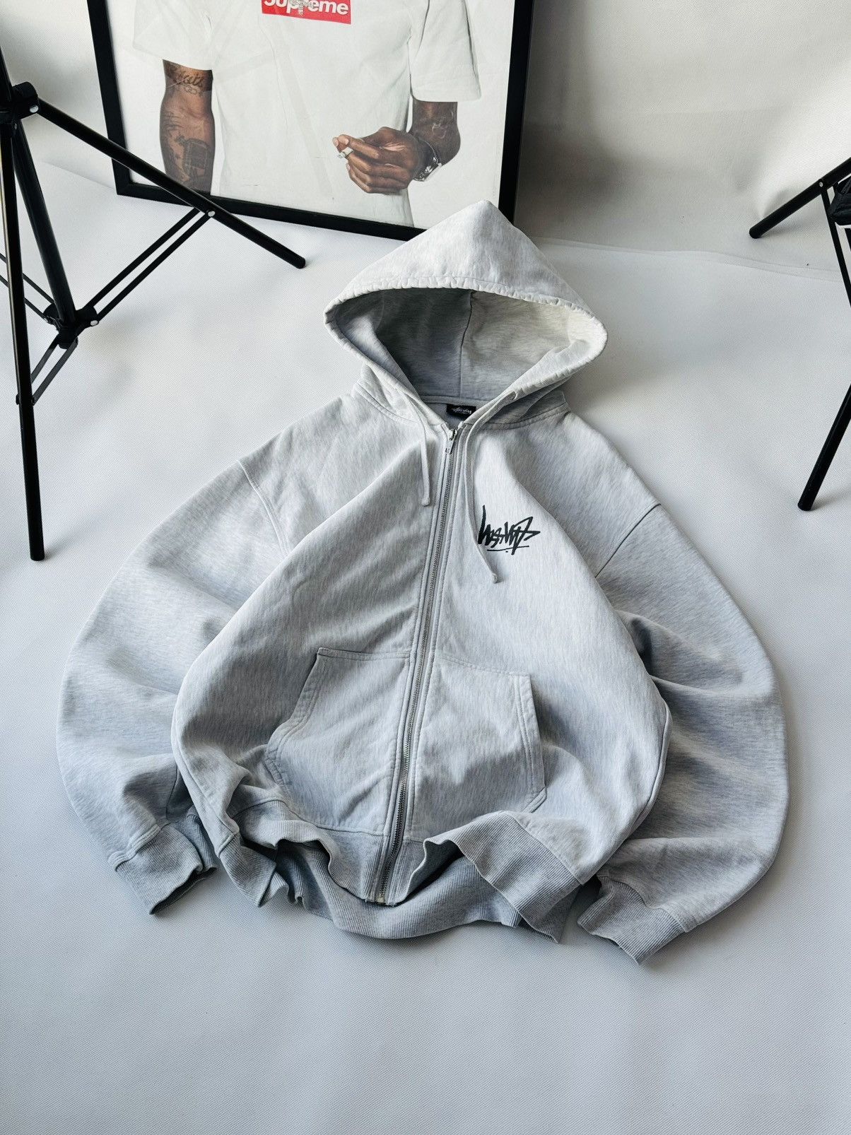 Stussy STUSSY Zip Up Reverse LOGO OVERSIZE Zip Up Gray HOODIE Size US XL / EU 56 / 4 - 5 Thumbnail